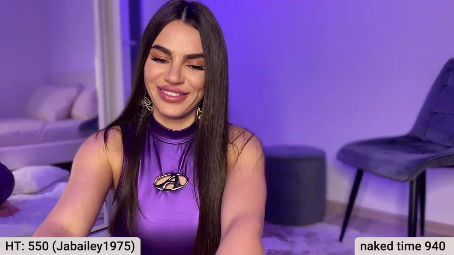 Gallery image thumbnail from BustyMiaaa's myfreecams stream on, 11/12/2023, 22:32 image 17 of 20