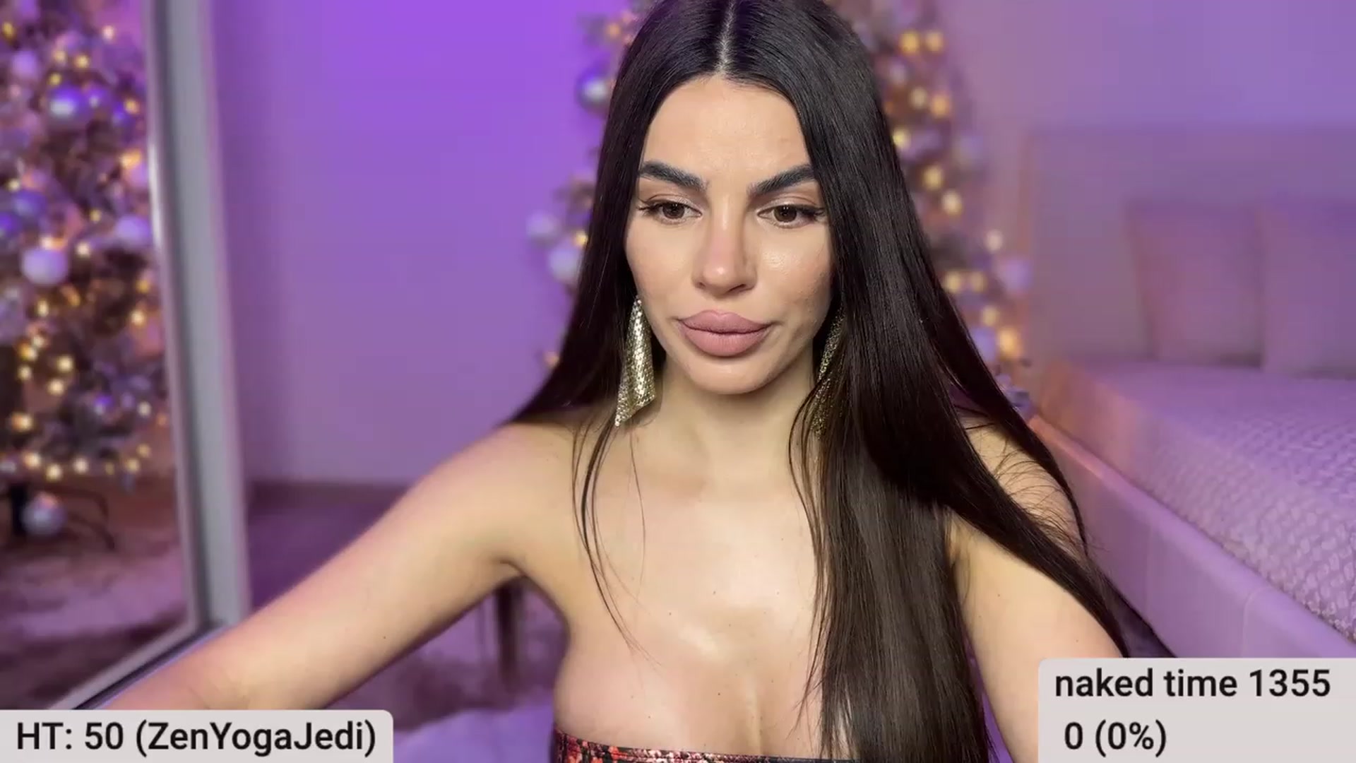 Gallery image thumbnail from BustyMiaaa's myfreecams stream on, 12/07/2023, 23:11 image 18 of 20