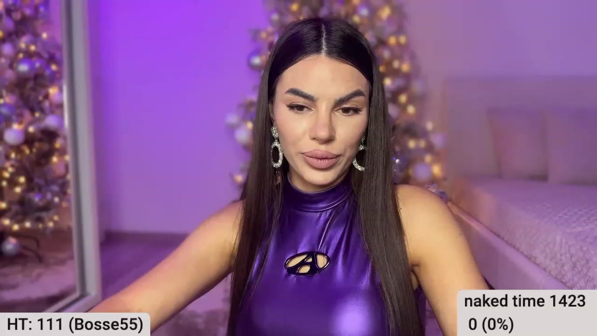 Gallery image thumbnail from BustyMiaaa's myfreecams stream on, 12/08/2023, 23:25 image 6 of 20