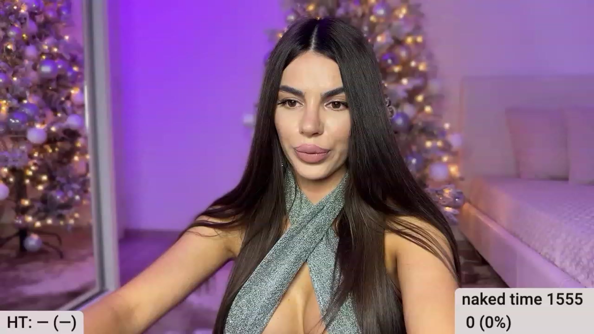 Gallery image thumbnail from BustyMiaaa's myfreecams stream on, 12/09/2023, 23:24 image 13 of 20