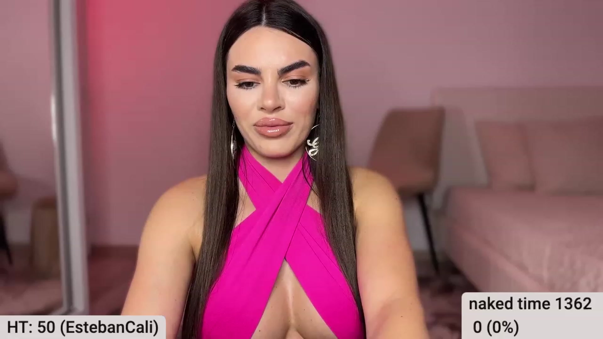 Gallery image thumbnail from BustyMiaaa's myfreecams stream on, 01/09/2024, 22:39 image 11 of 20