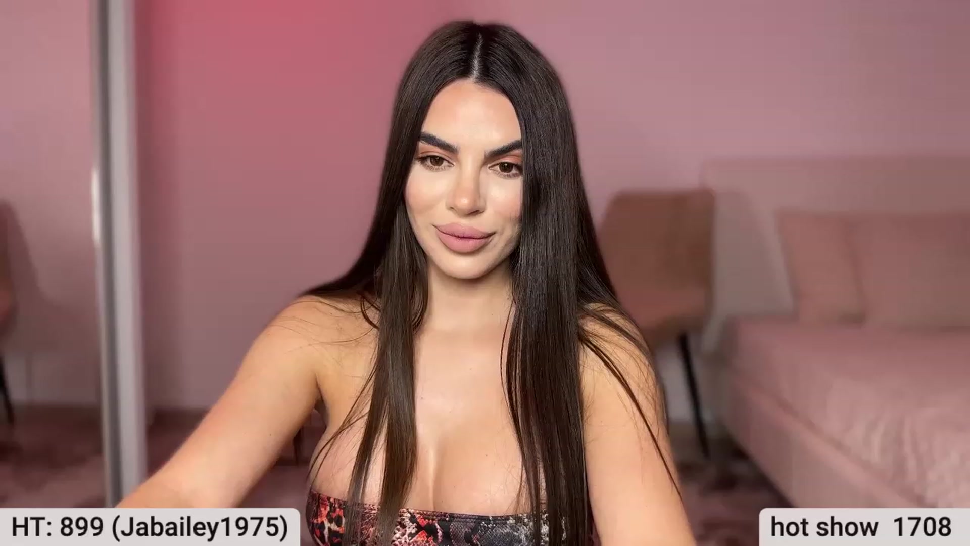 Gallery image thumbnail from BustyMiaaa's myfreecams stream on, 01/15/2024, 22:39 image 19 of 20