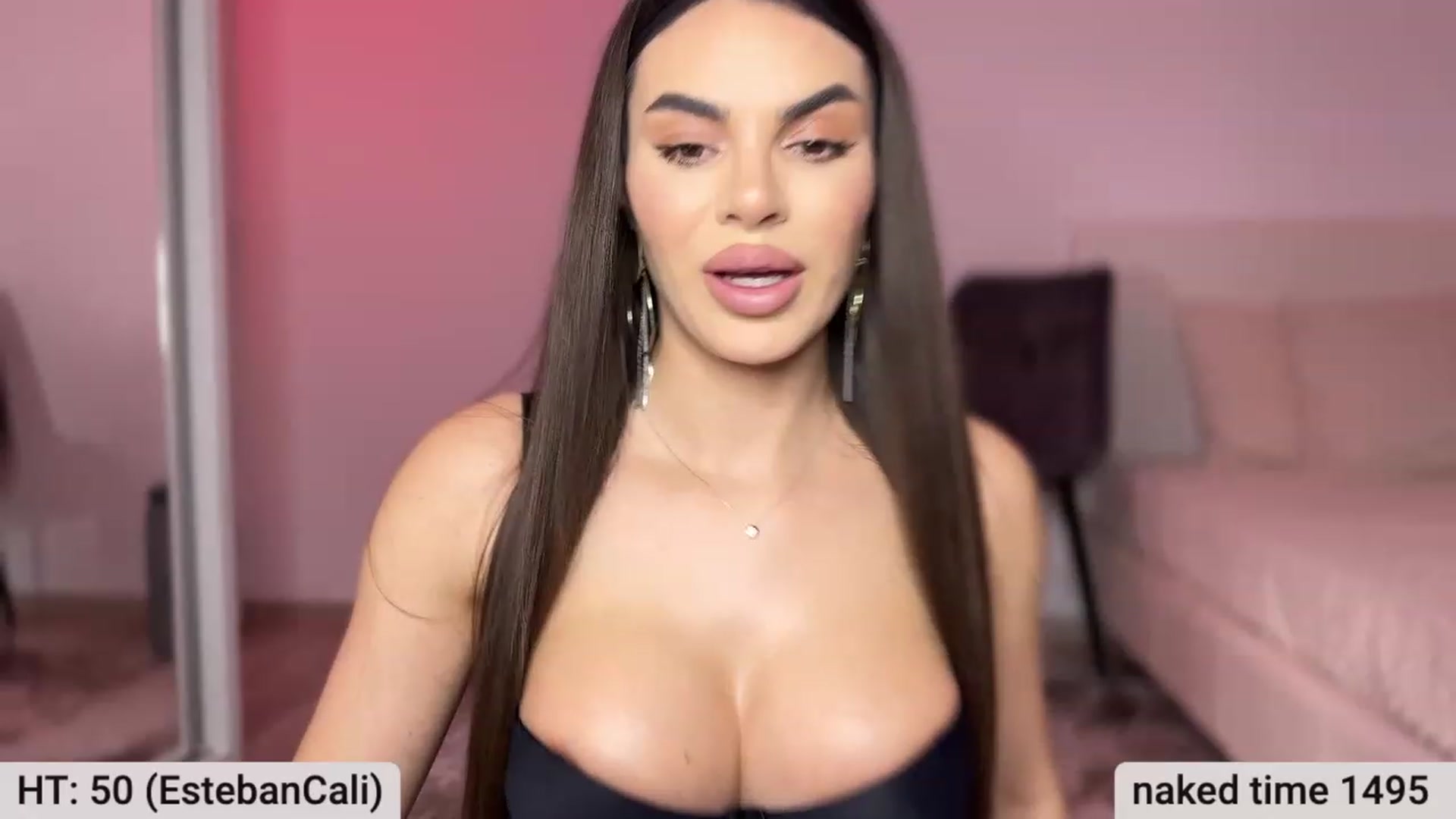 Gallery image thumbnail from BustyMiaaa's myfreecams stream on, 02/09/2024, 21:29 image 14 of 20
