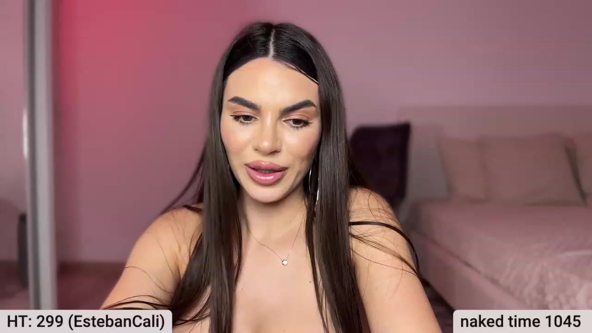 Gallery image thumbnail from BustyMiaaa's myfreecams stream on, 02/09/2024, 23:02 image 11 of 20