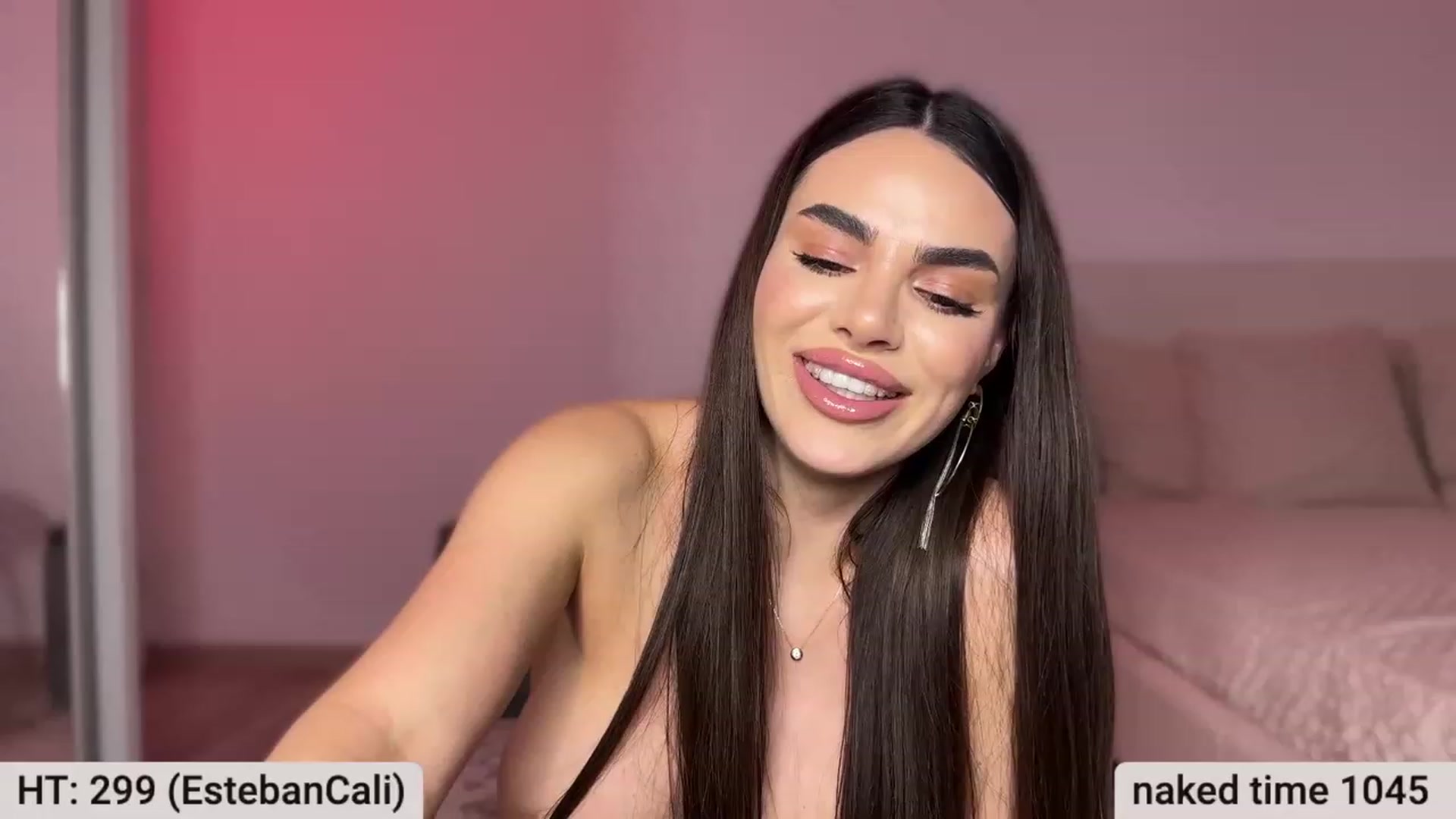 Gallery image thumbnail from BustyMiaaa's myfreecams stream on, 02/09/2024, 23:02 image 1 of 20