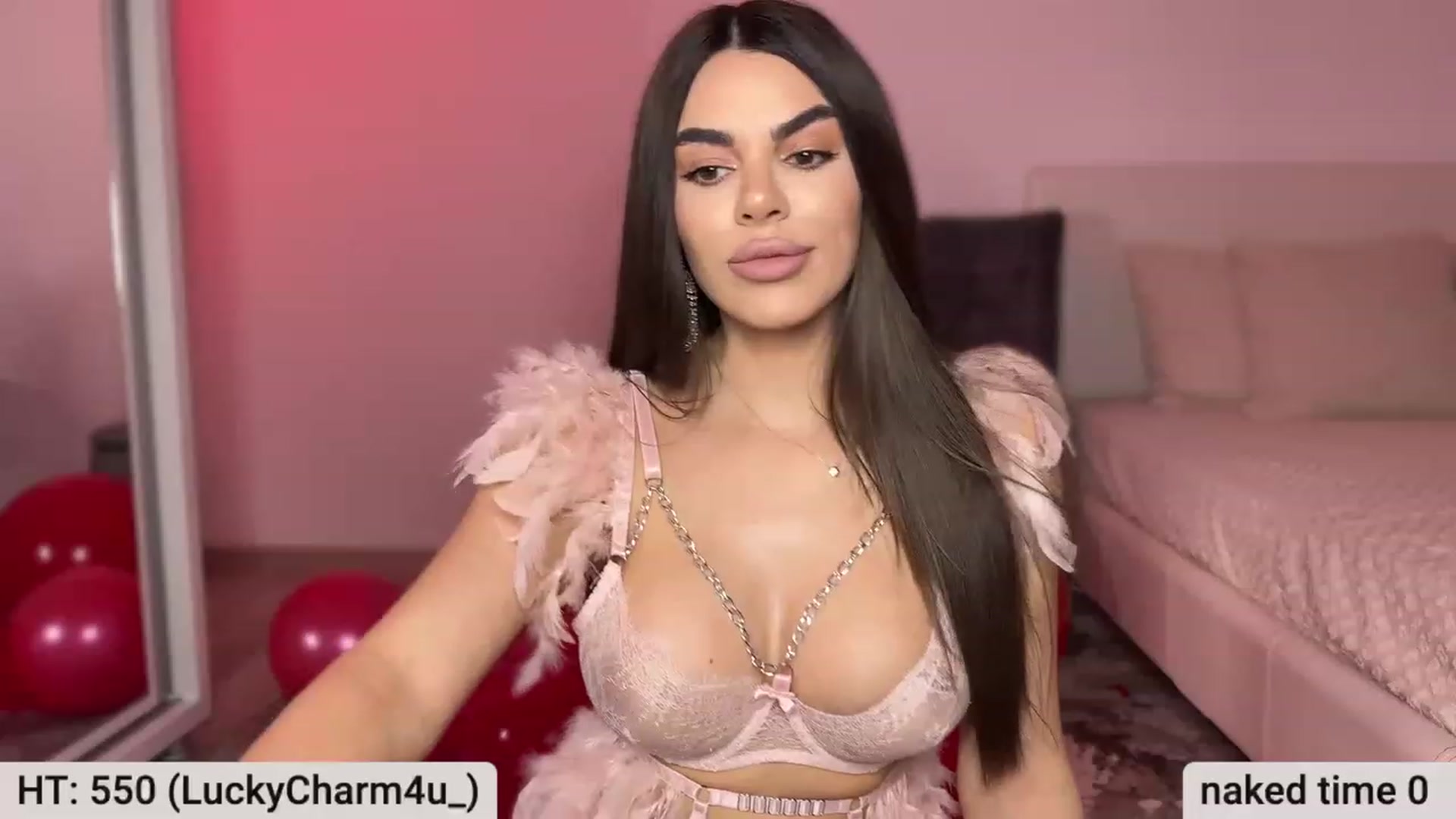 Gallery image thumbnail from BustyMiaaa's myfreecams stream on, 02/14/2024, 22:20 image 14 of 20