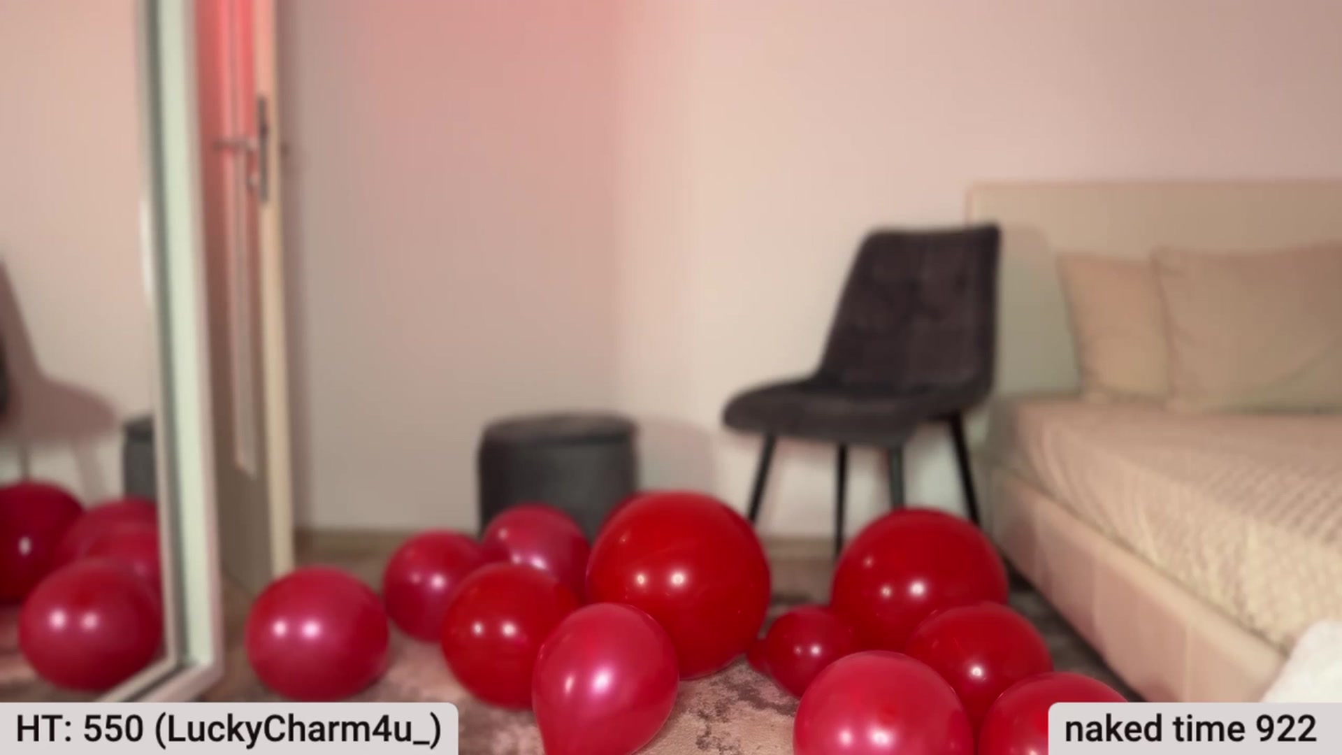 Gallery image thumbnail from BustyMiaaa's myfreecams stream on, 02/14/2024, 22:20 image 2 of 20