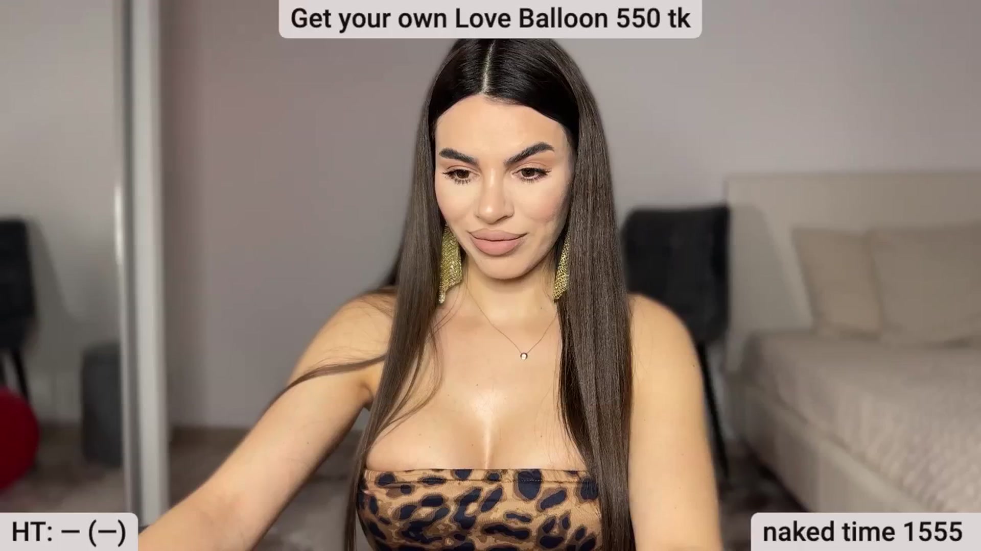 Gallery image thumbnail from BustyMiaaa's myfreecams stream on, 02/26/2024, 21:45 image 8 of 20