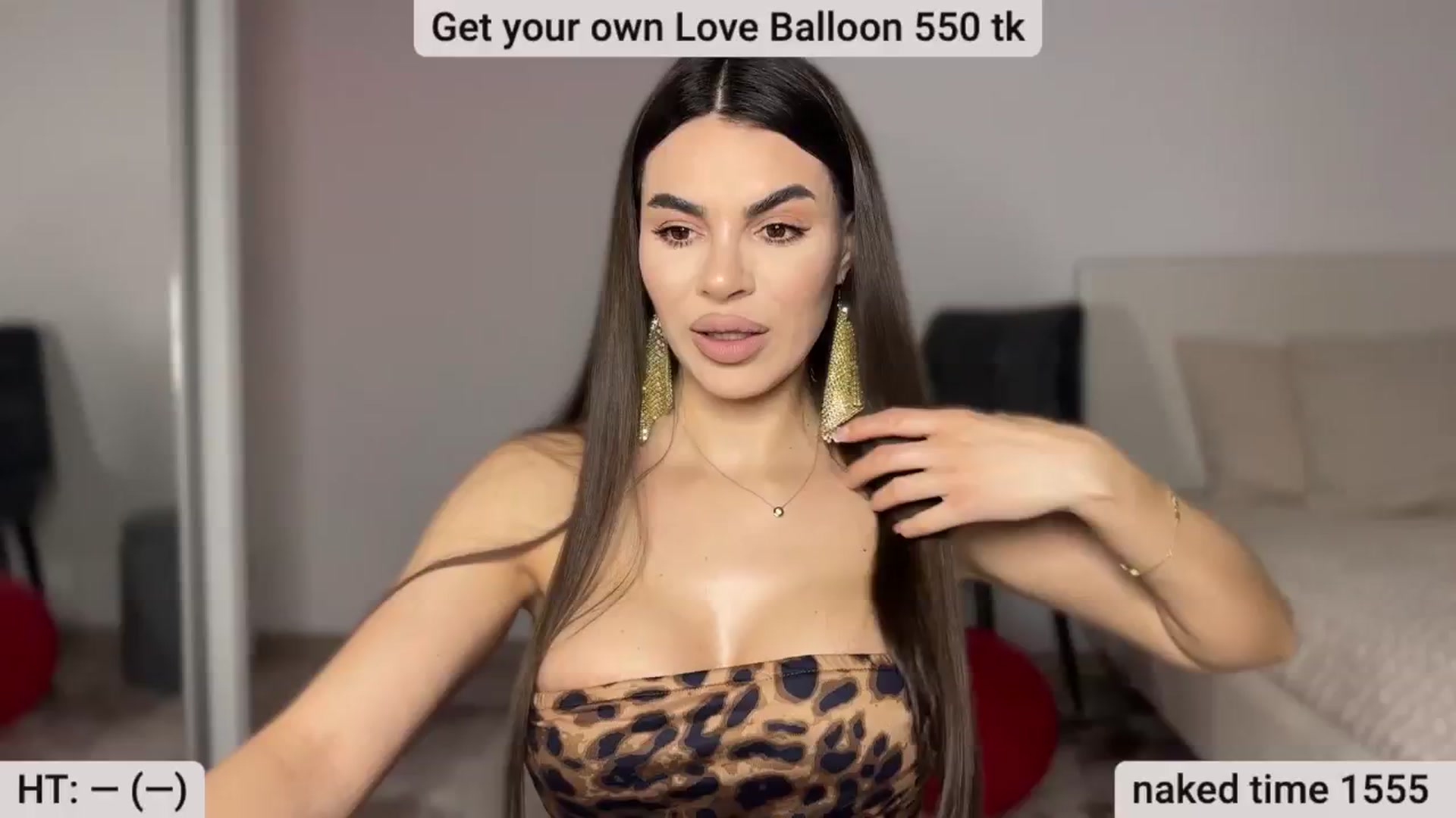 Gallery image thumbnail from BustyMiaaa's myfreecams stream on, 02/26/2024, 21:45 image 9 of 20