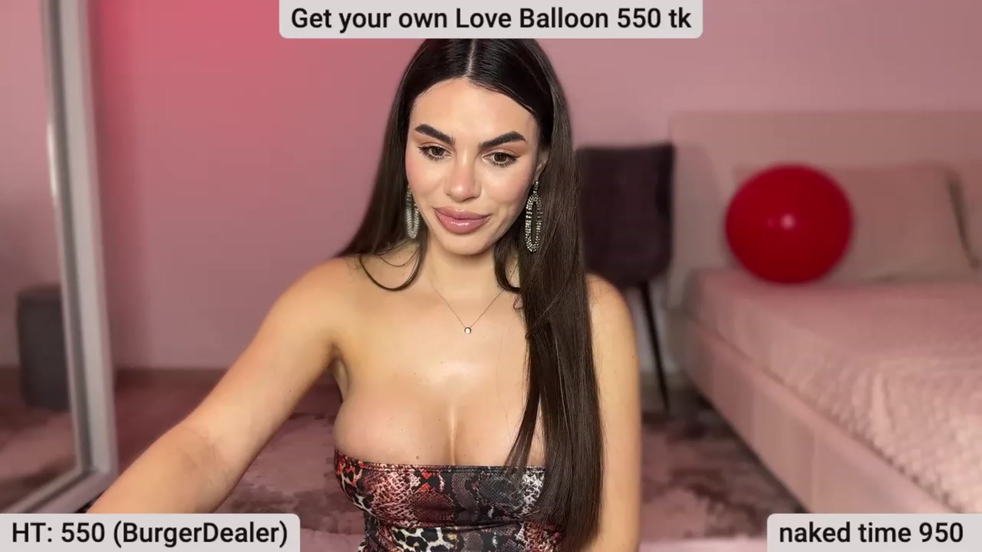 Gallery image thumbnail from BustyMiaaa's myfreecams stream on, 02/27/2024, 21:53 image 18 of 20