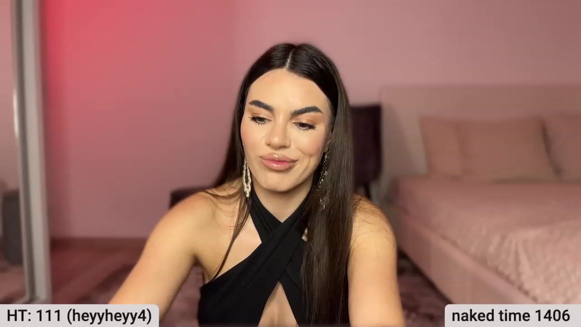 Gallery image thumbnail from BustyMiaaa's myfreecams stream on, 03/08/2024, 22:21 image 13 of 20