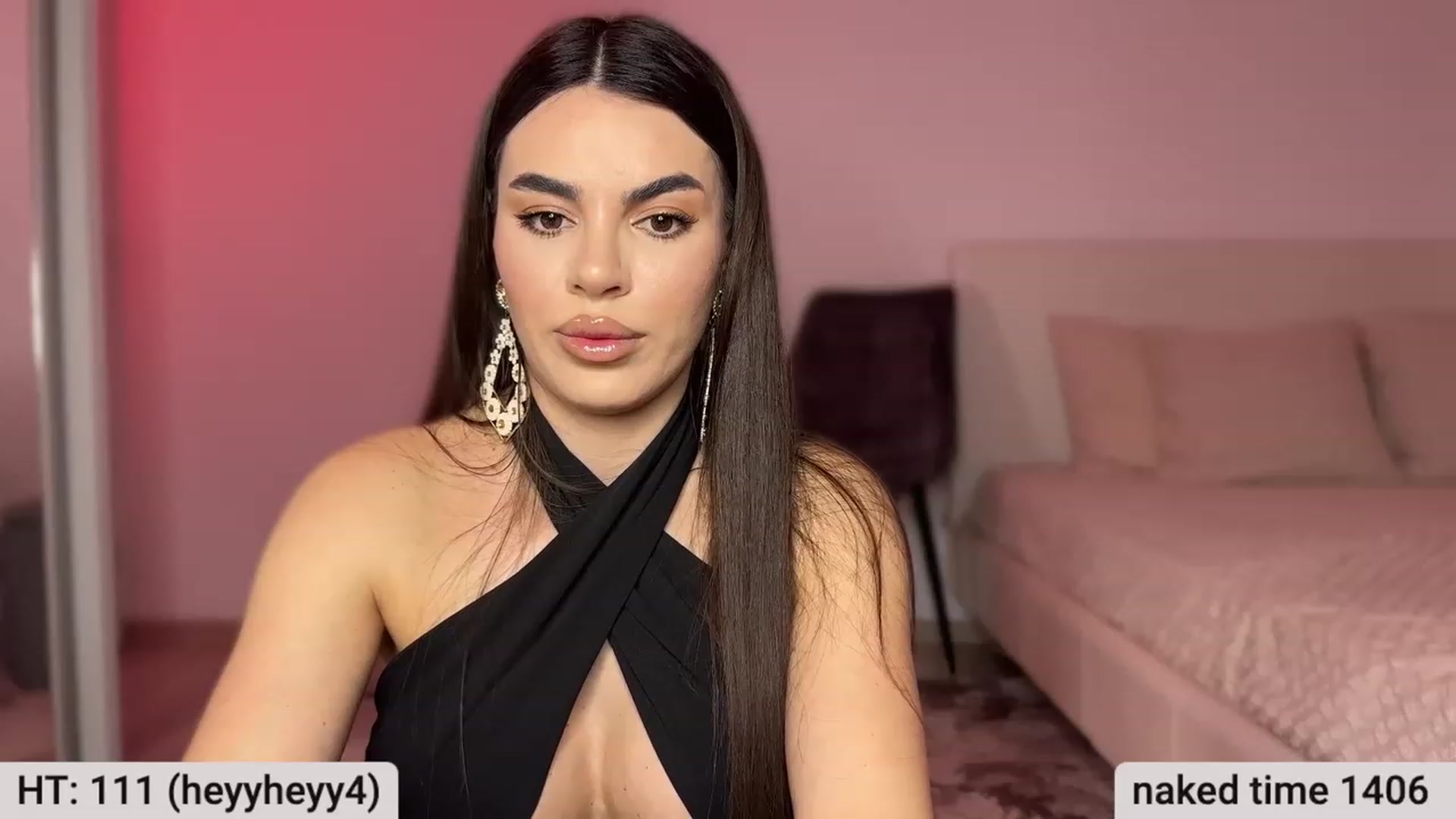 Gallery image thumbnail from BustyMiaaa's myfreecams stream on, 03/08/2024, 22:21 image 4 of 20