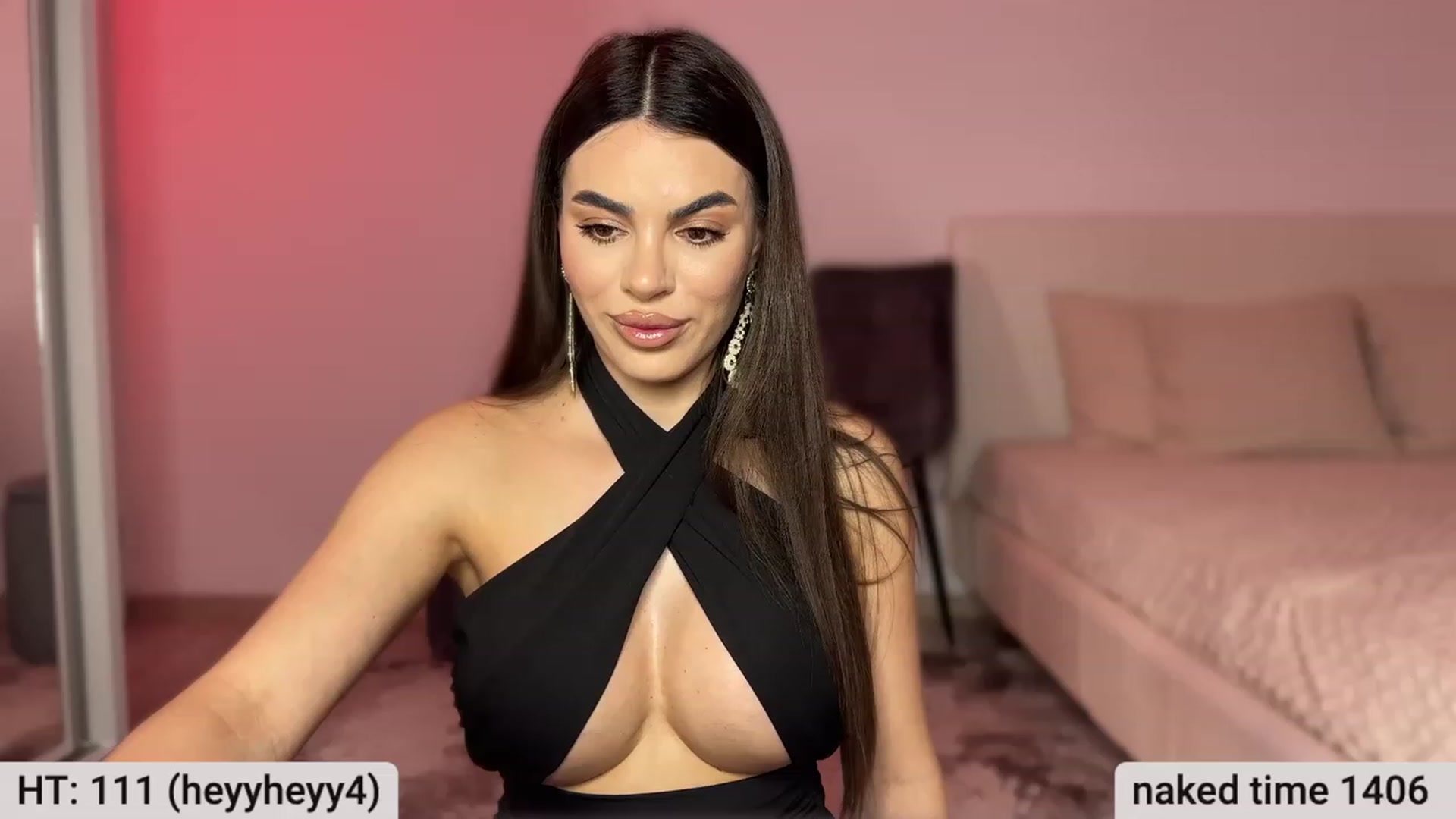 Gallery image thumbnail from BustyMiaaa's myfreecams stream on, 03/08/2024, 22:21 image 9 of 20