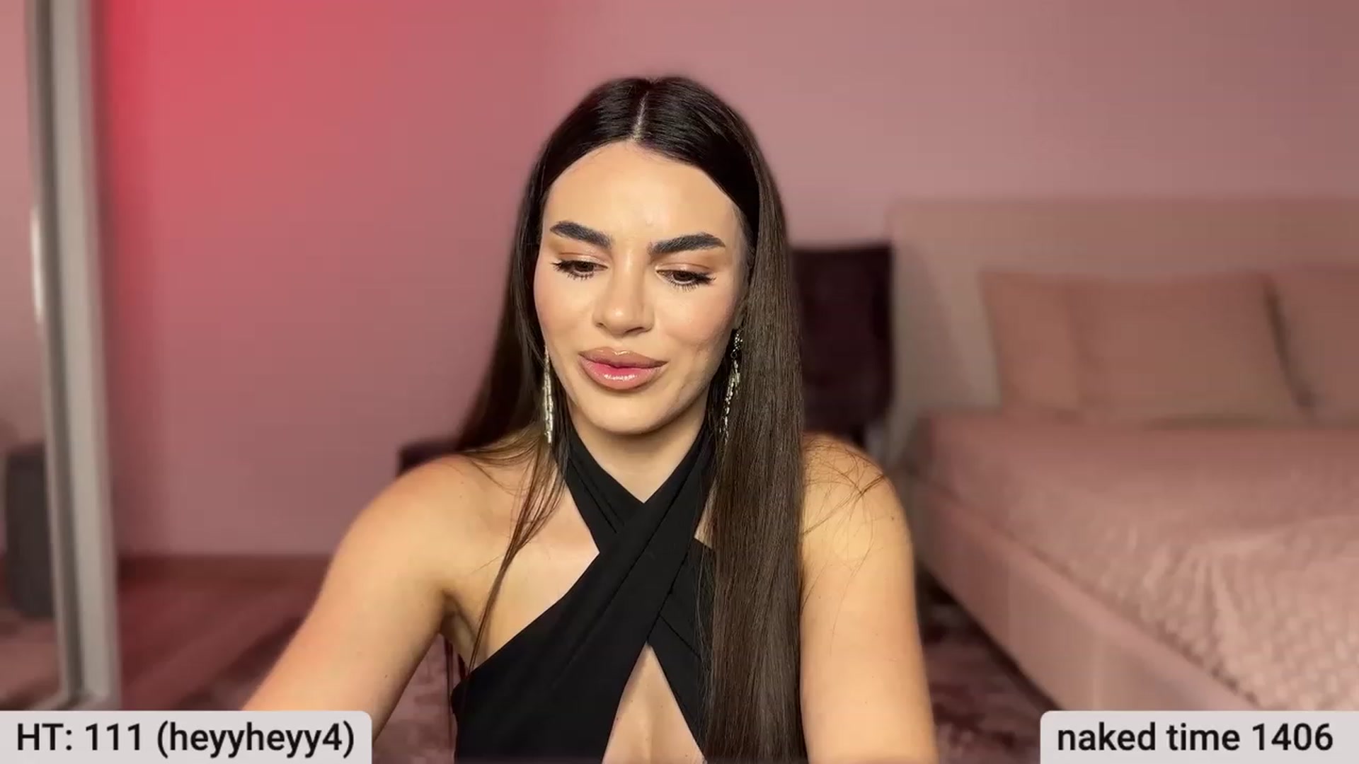 Gallery image thumbnail from BustyMiaaa's myfreecams stream on, 03/08/2024, 22:21 image 15 of 20