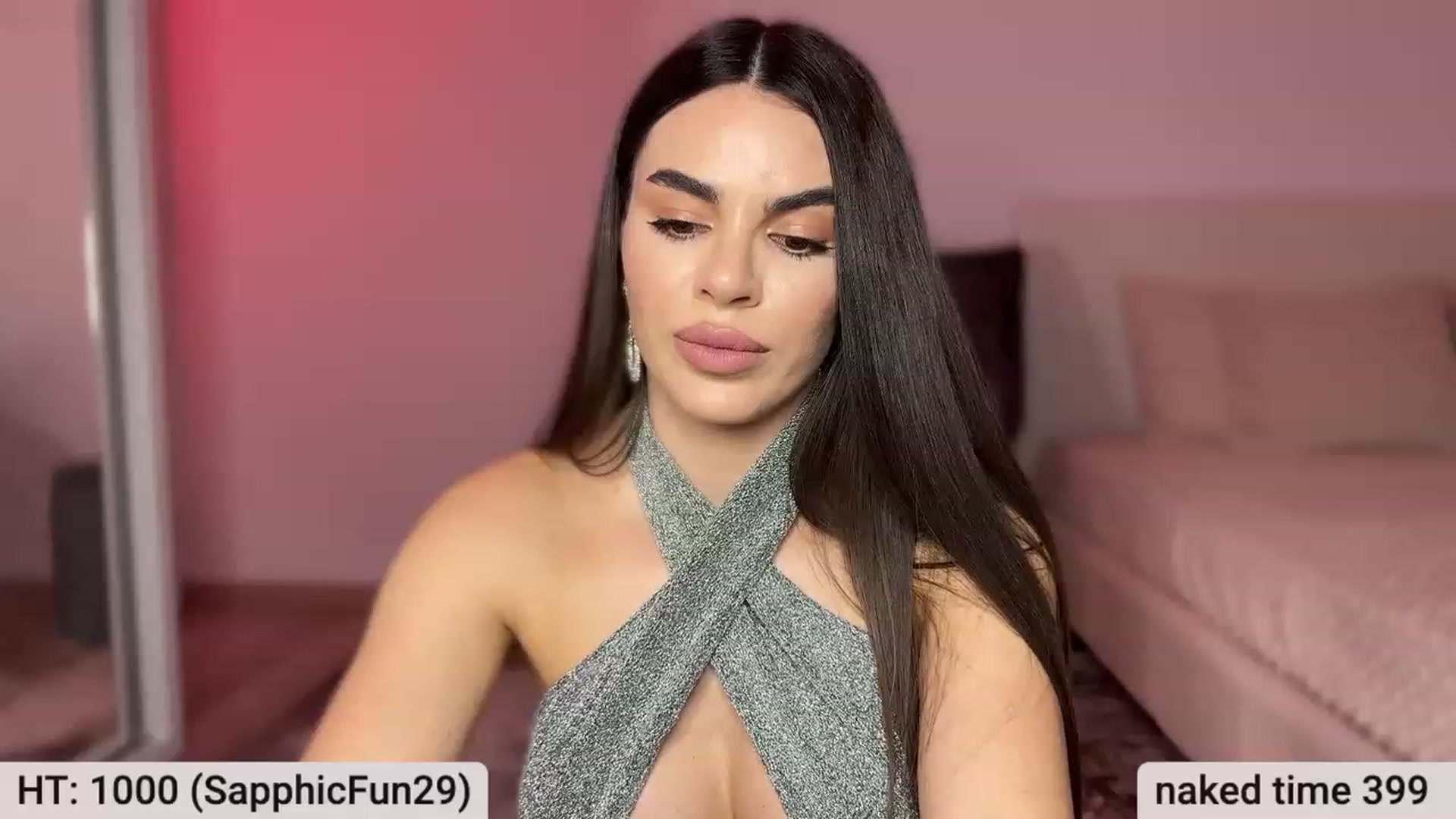 Gallery image thumbnail from BustyMiaaa's myfreecams stream on, 03/10/2024, 22:05 image 12 of 20