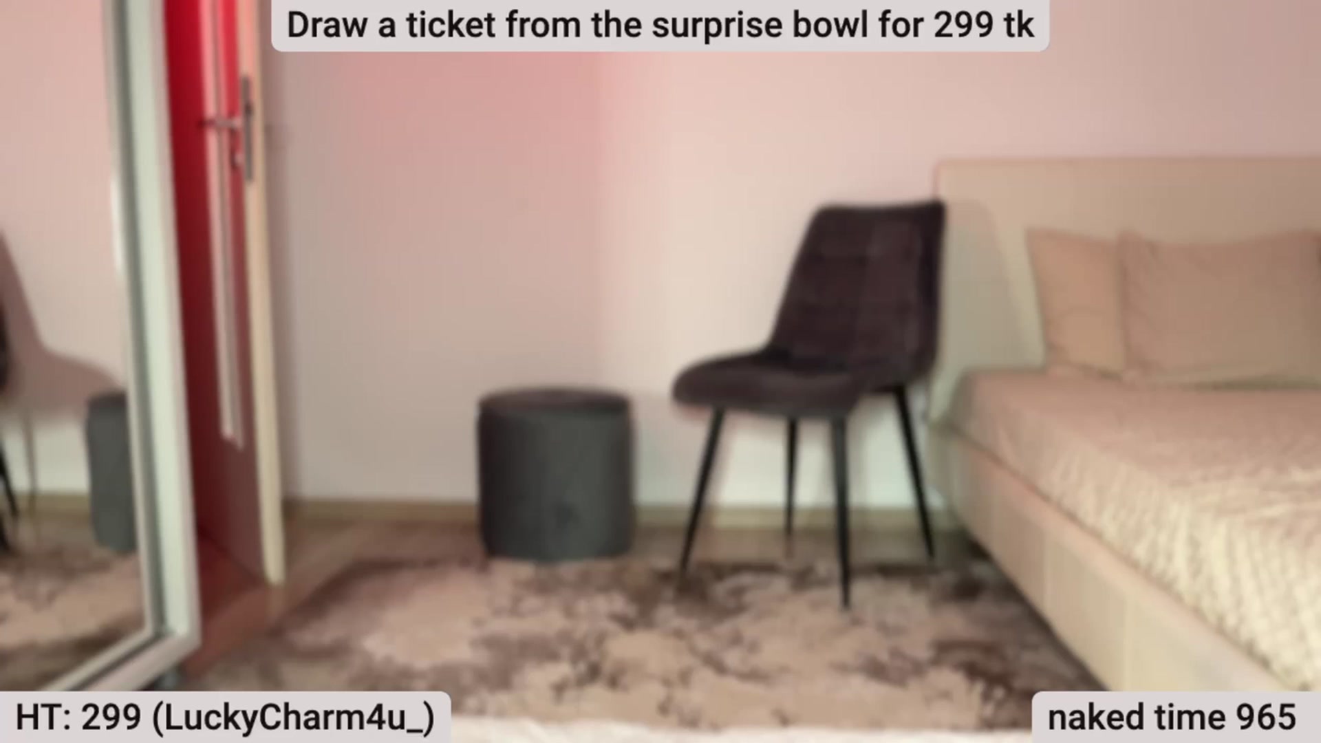 Gallery image thumbnail from BustyMiaaa's myfreecams stream on, 03/13/2024, 22:49 image 10 of 20