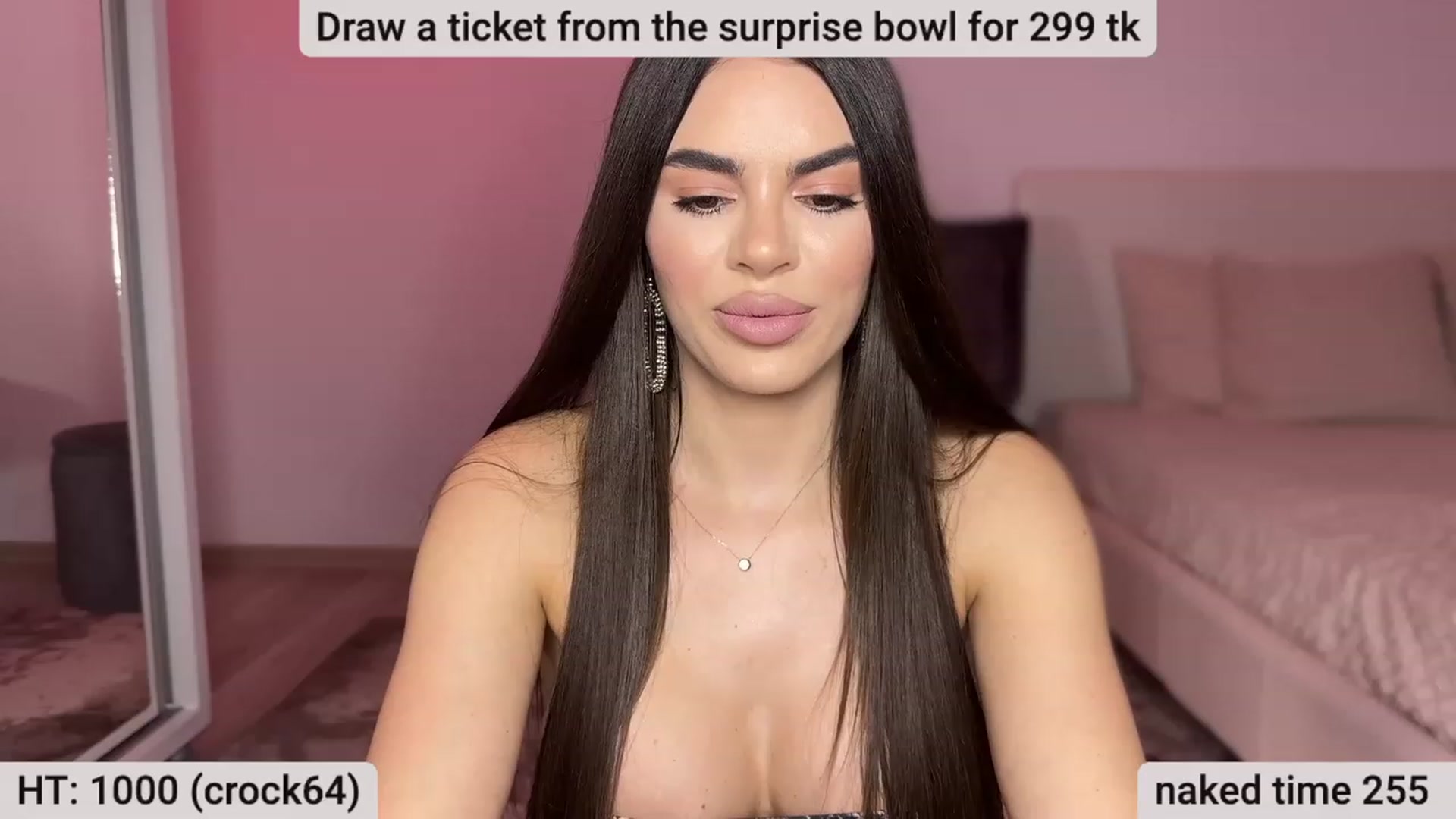 Gallery image thumbnail from BustyMiaaa's myfreecams stream on, 03/14/2024, 22:32 image 4 of 20