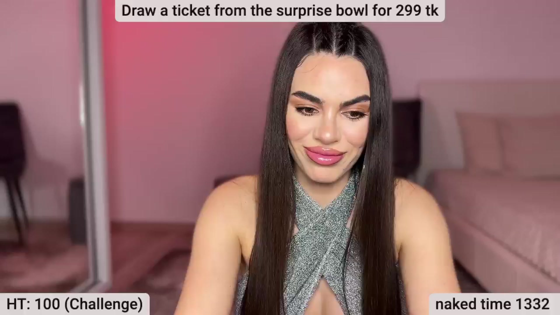 Gallery image thumbnail from BustyMiaaa's myfreecams stream on, 03/21/2024, 22:14 image 19 of 20
