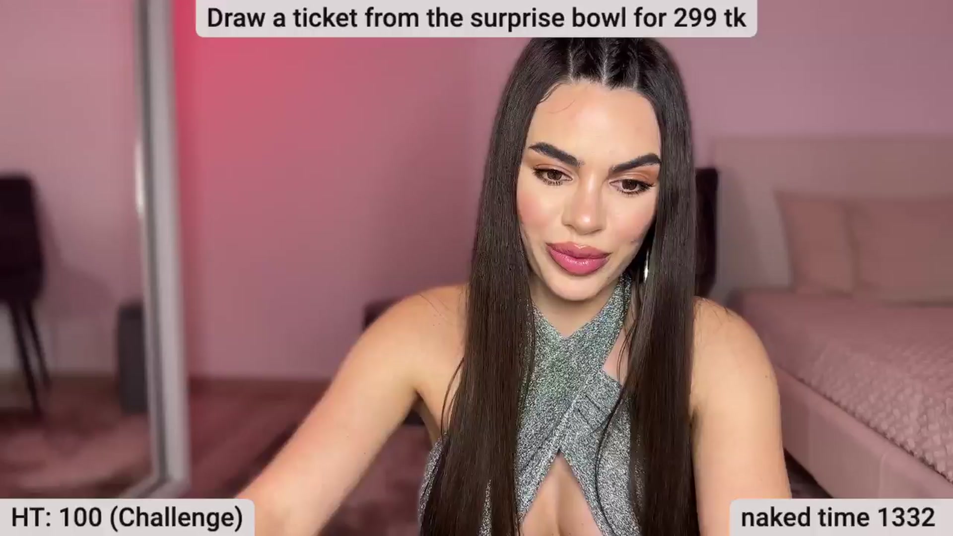 Gallery image thumbnail from BustyMiaaa's myfreecams stream on, 03/21/2024, 22:14 image 18 of 20