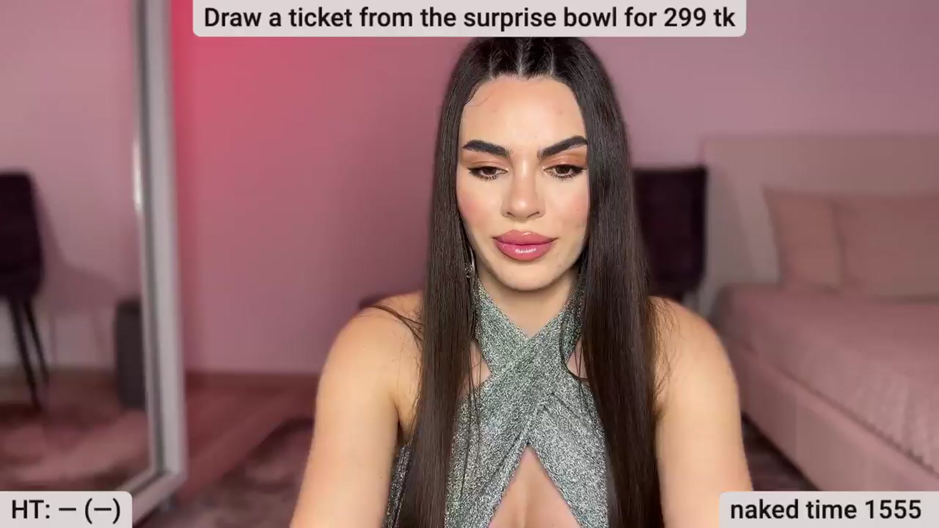 Gallery image thumbnail from BustyMiaaa's myfreecams stream on, 03/21/2024, 22:14 image 5 of 20