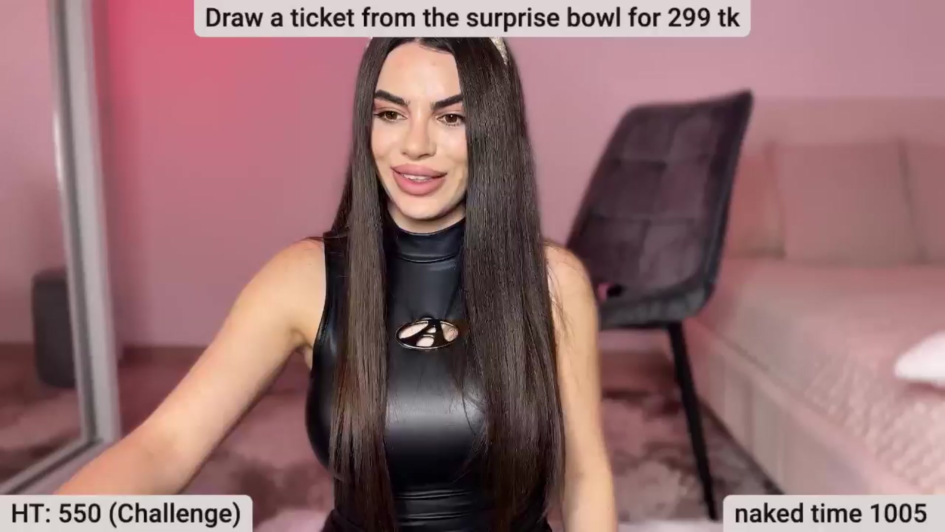 Gallery image thumbnail from BustyMiaaa's myfreecams stream on, 03/28/2024, 21:41 image 1 of 20
