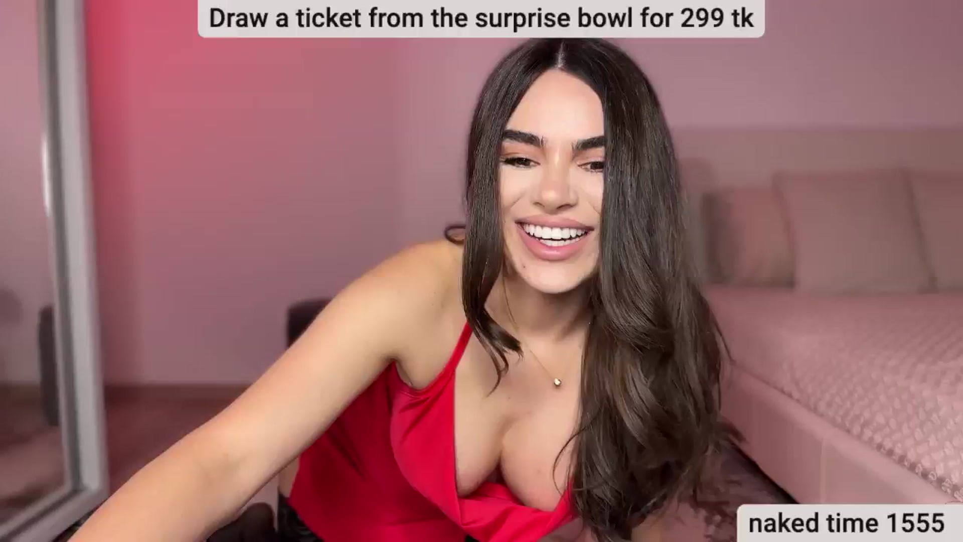 Gallery image thumbnail from BustyMiaaa's myfreecams stream on, 05/06/2024, 20:29 image 9 of 20