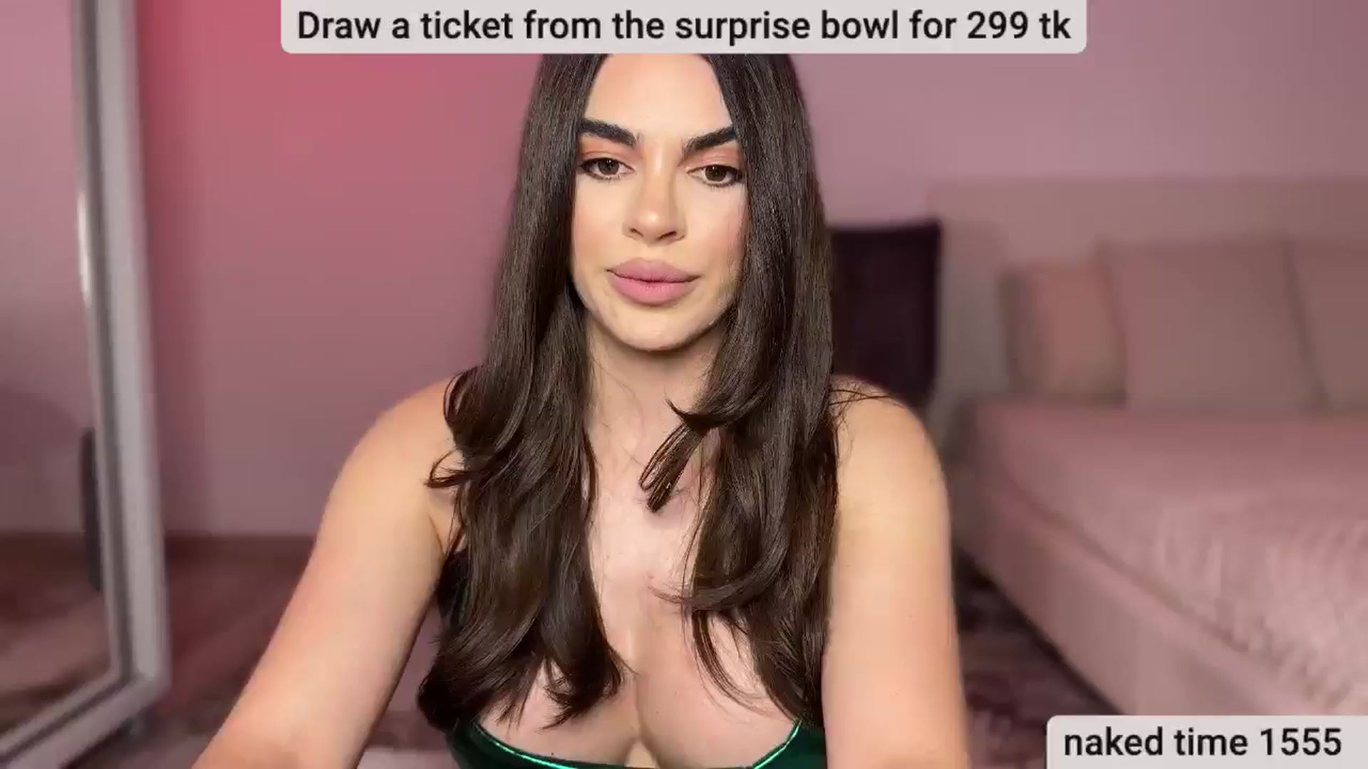 Gallery image thumbnail from BustyMiaaa's myfreecams stream on, 05/07/2024, 21:39 image 3 of 20