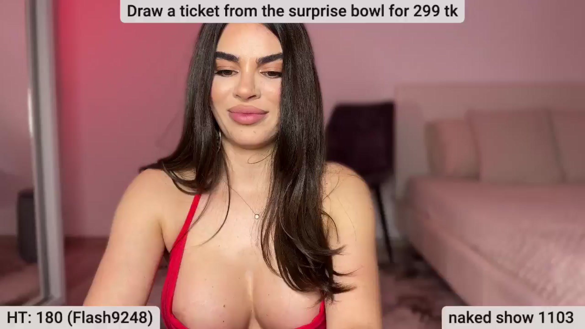 Gallery image thumbnail from BustyMiaaa's myfreecams stream on, 05/12/2024, 21:19 image 18 of 20
