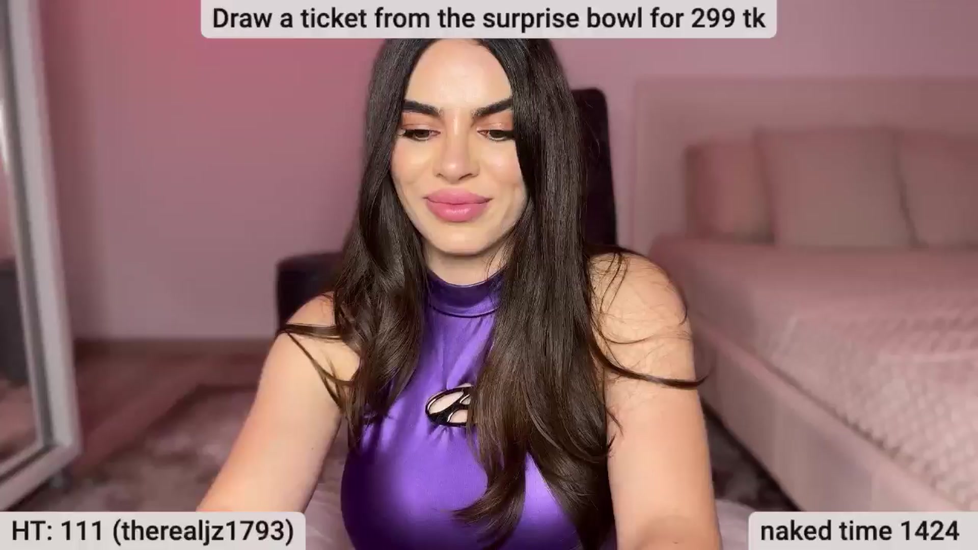 Gallery image thumbnail from BustyMiaaa's myfreecams stream on, 05/19/2024, 21:58 image 15 of 20