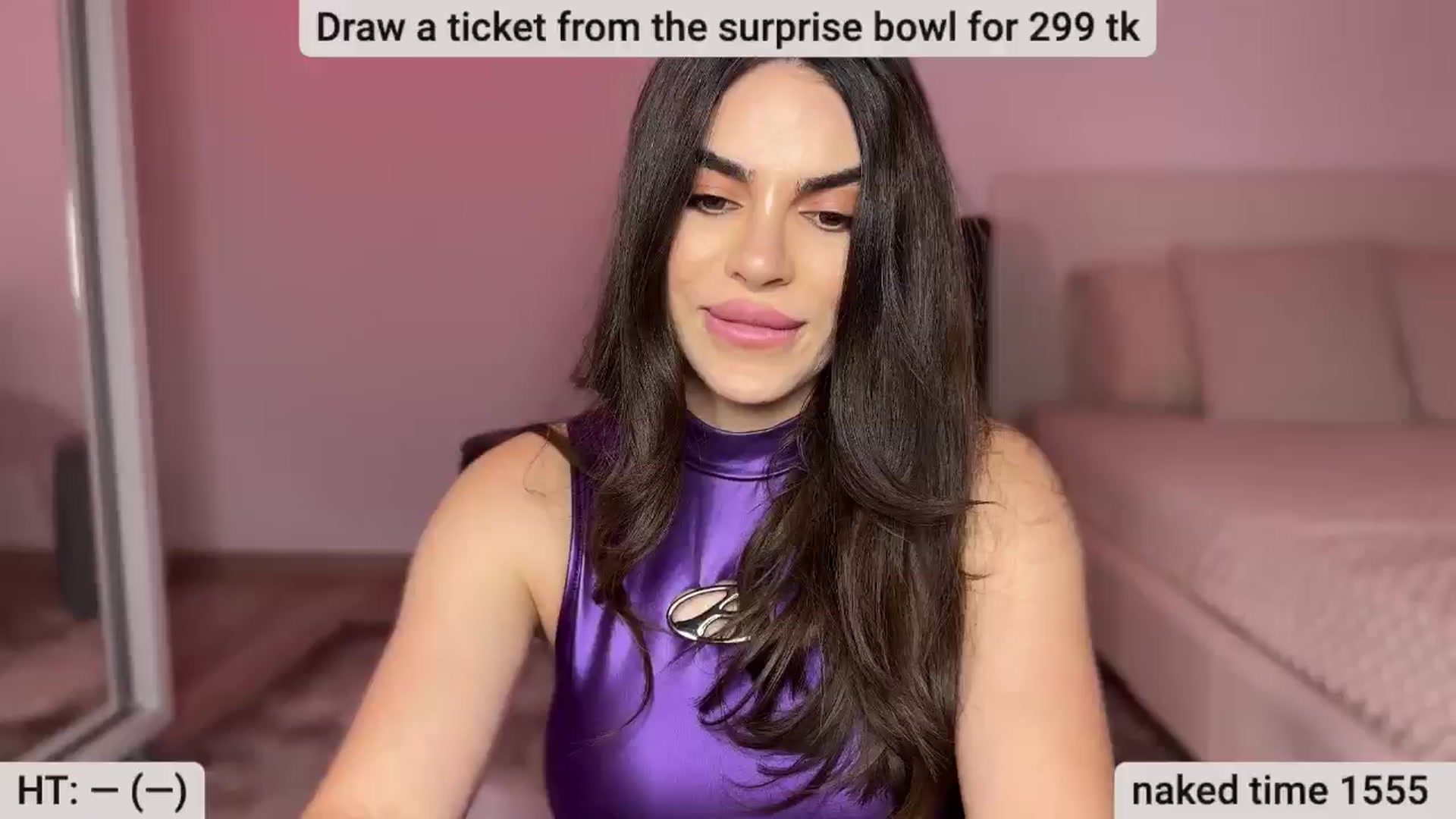 Gallery image thumbnail from BustyMiaaa's myfreecams stream on, 05/19/2024, 21:58 image 4 of 20