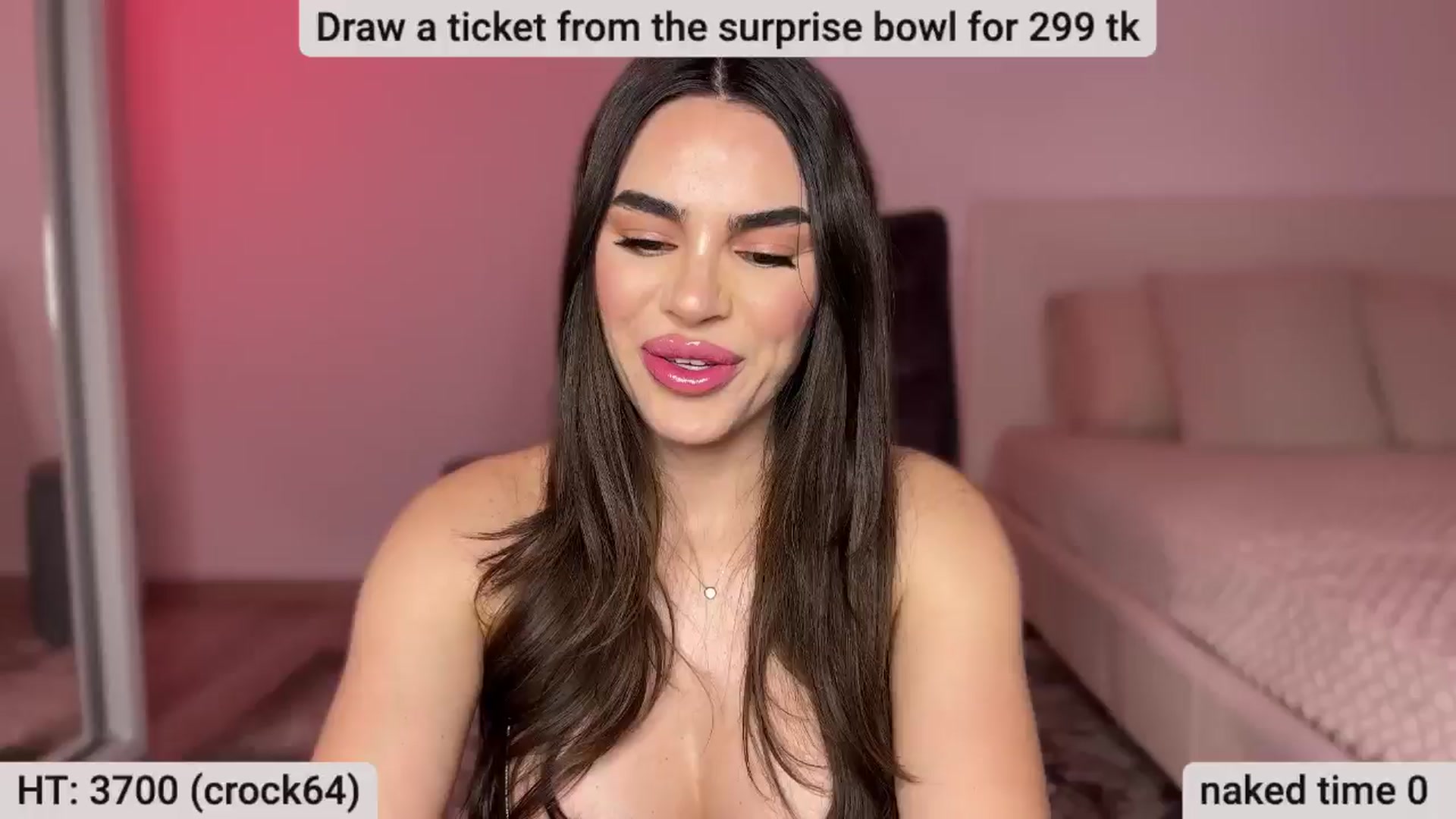 Gallery image thumbnail from BustyMiaaa's myfreecams stream on, 05/20/2024, 20:17 image 20 of 20