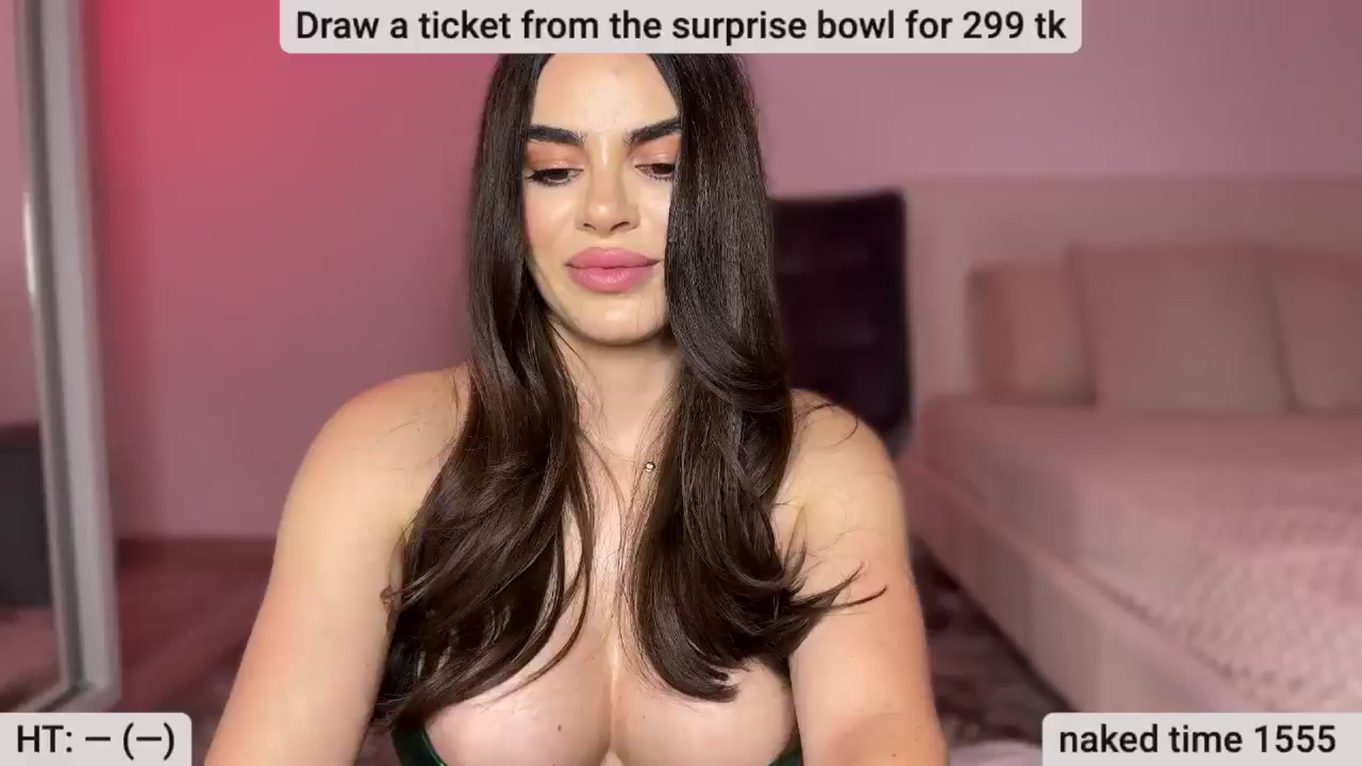 Gallery image thumbnail from BustyMiaaa's myfreecams stream on, 05/26/2024, 20:49 image 19 of 20