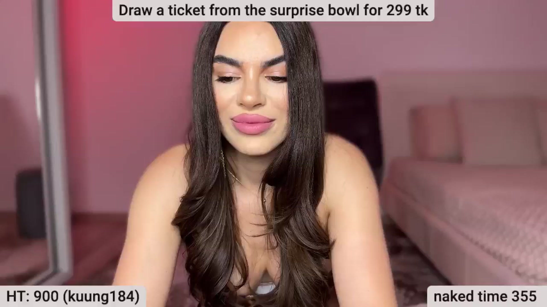 Gallery image thumbnail from BustyMiaaa's myfreecams stream on, 05/27/2024, 20:44 image 13 of 20