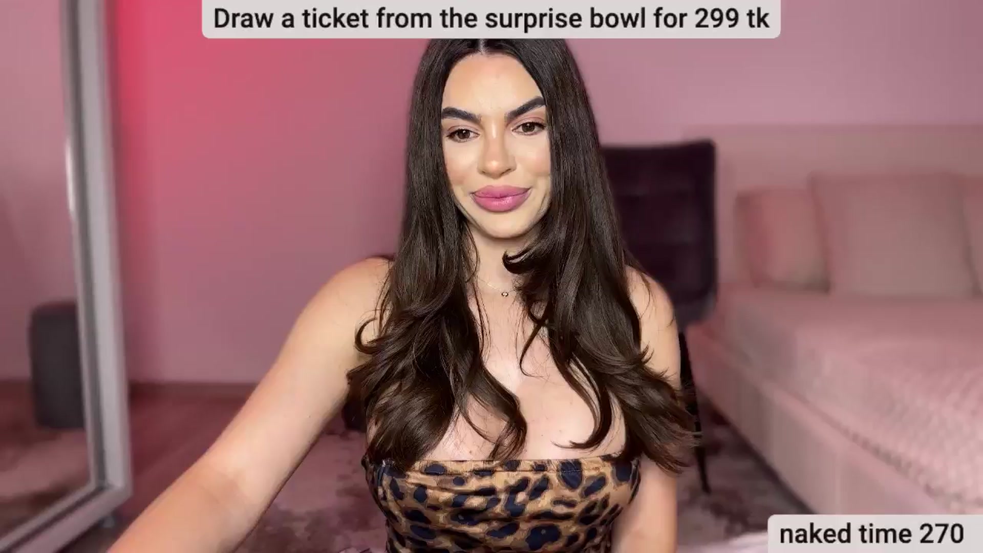 Gallery image thumbnail from BustyMiaaa's myfreecams stream on, 05/27/2024, 21:38 image 19 of 20