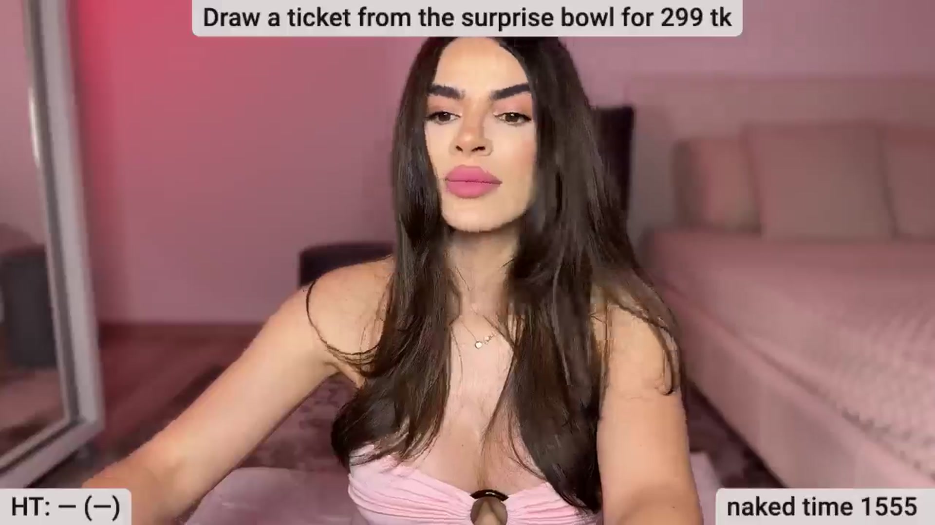 Gallery image thumbnail from BustyMiaaa's myfreecams stream on, 05/29/2024, 21:35 image 6 of 20