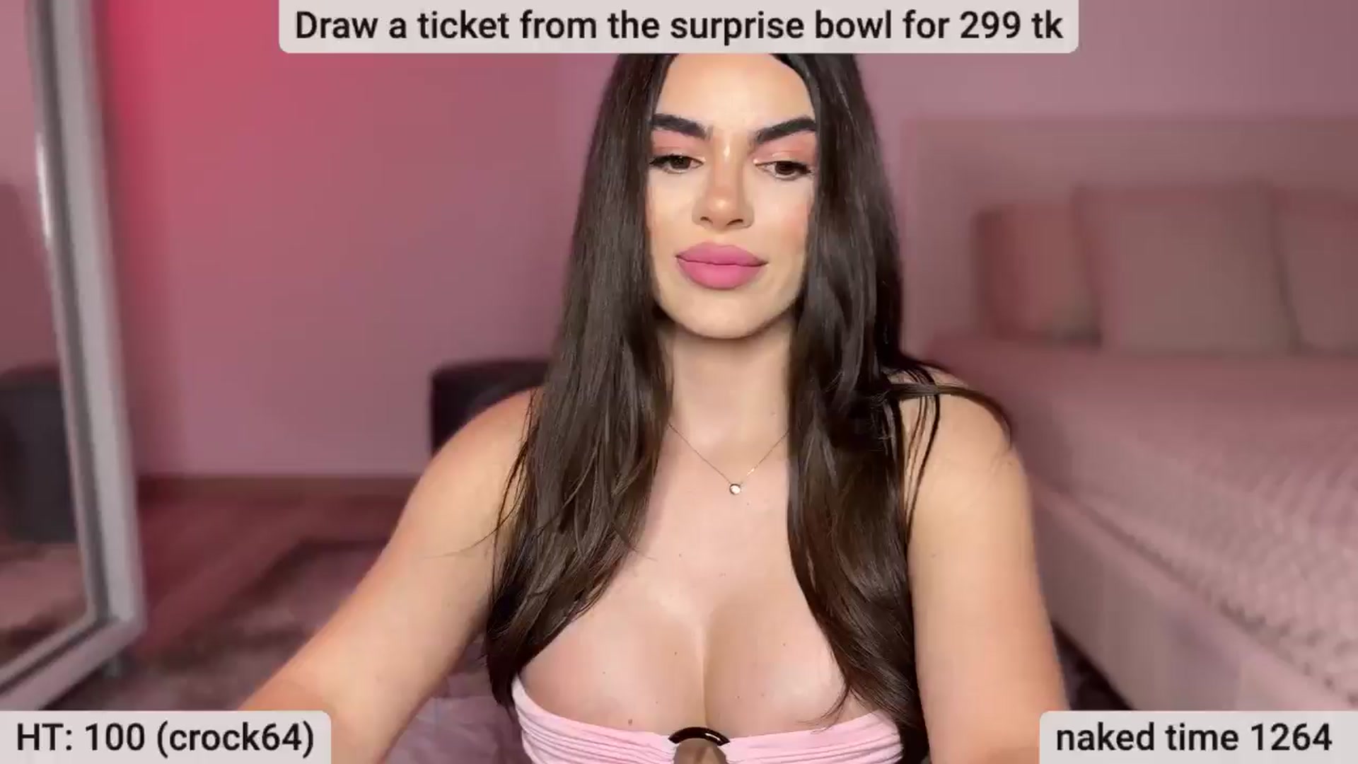 Gallery image thumbnail from BustyMiaaa's myfreecams stream on, 05/29/2024, 21:35 image 19 of 20