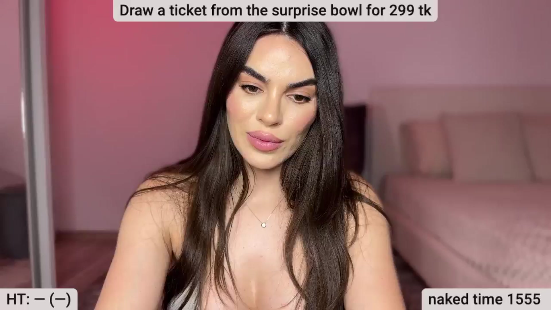 Gallery image thumbnail from BustyMiaaa's myfreecams stream on, 05/30/2024, 21:30 image 15 of 20