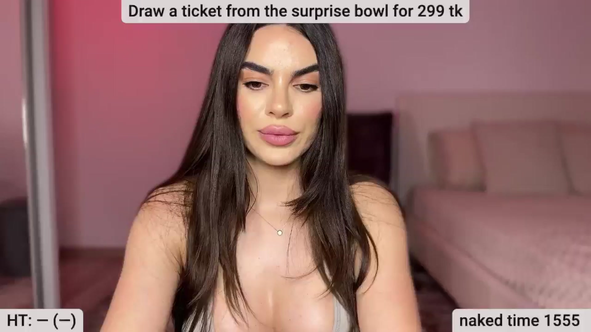Gallery image thumbnail from BustyMiaaa's myfreecams stream on, 05/30/2024, 21:30 image 14 of 20