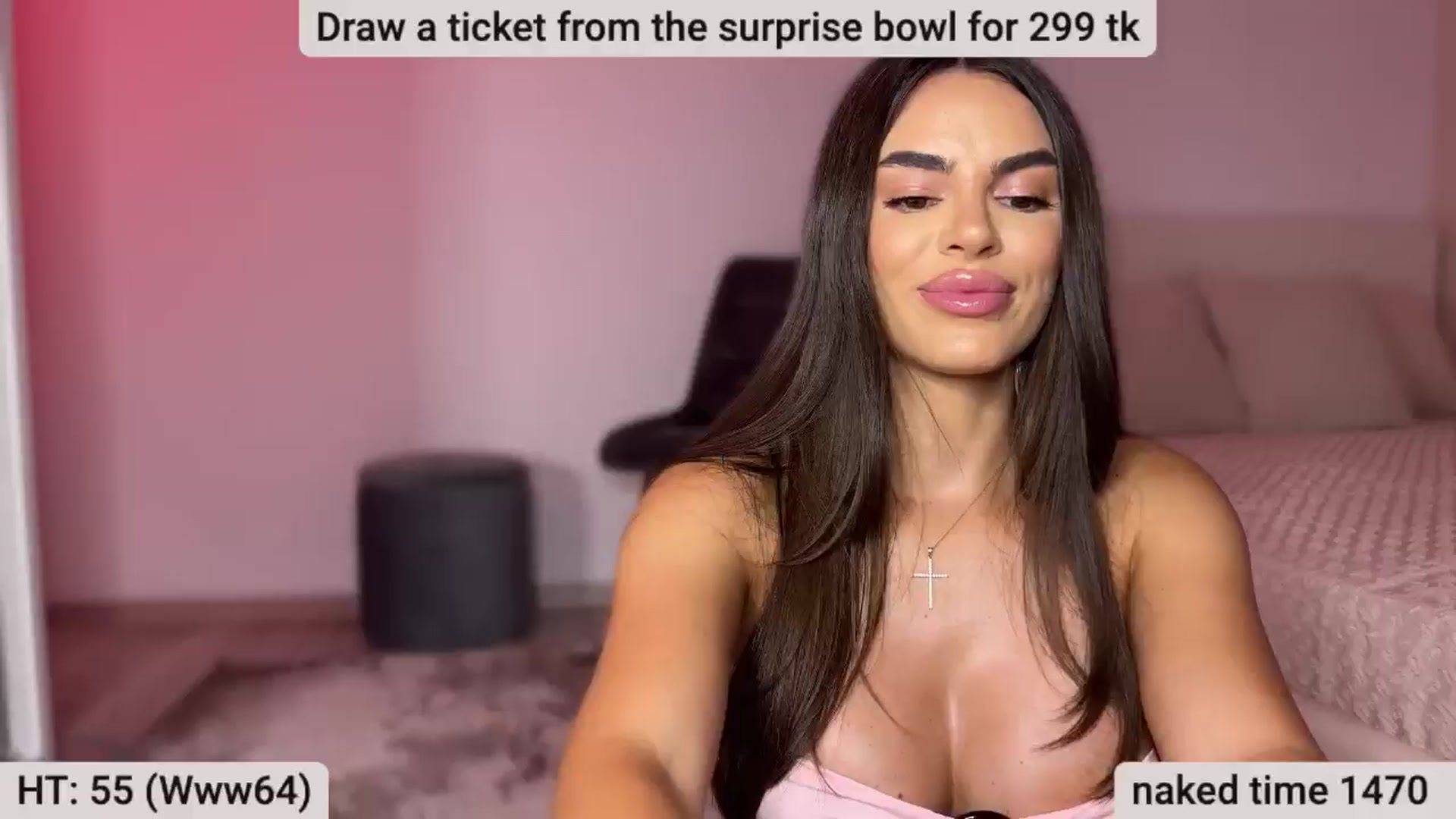 Gallery image thumbnail from BustyMiaaa's myfreecams stream on, 06/30/2024, 22:14 image 10 of 20