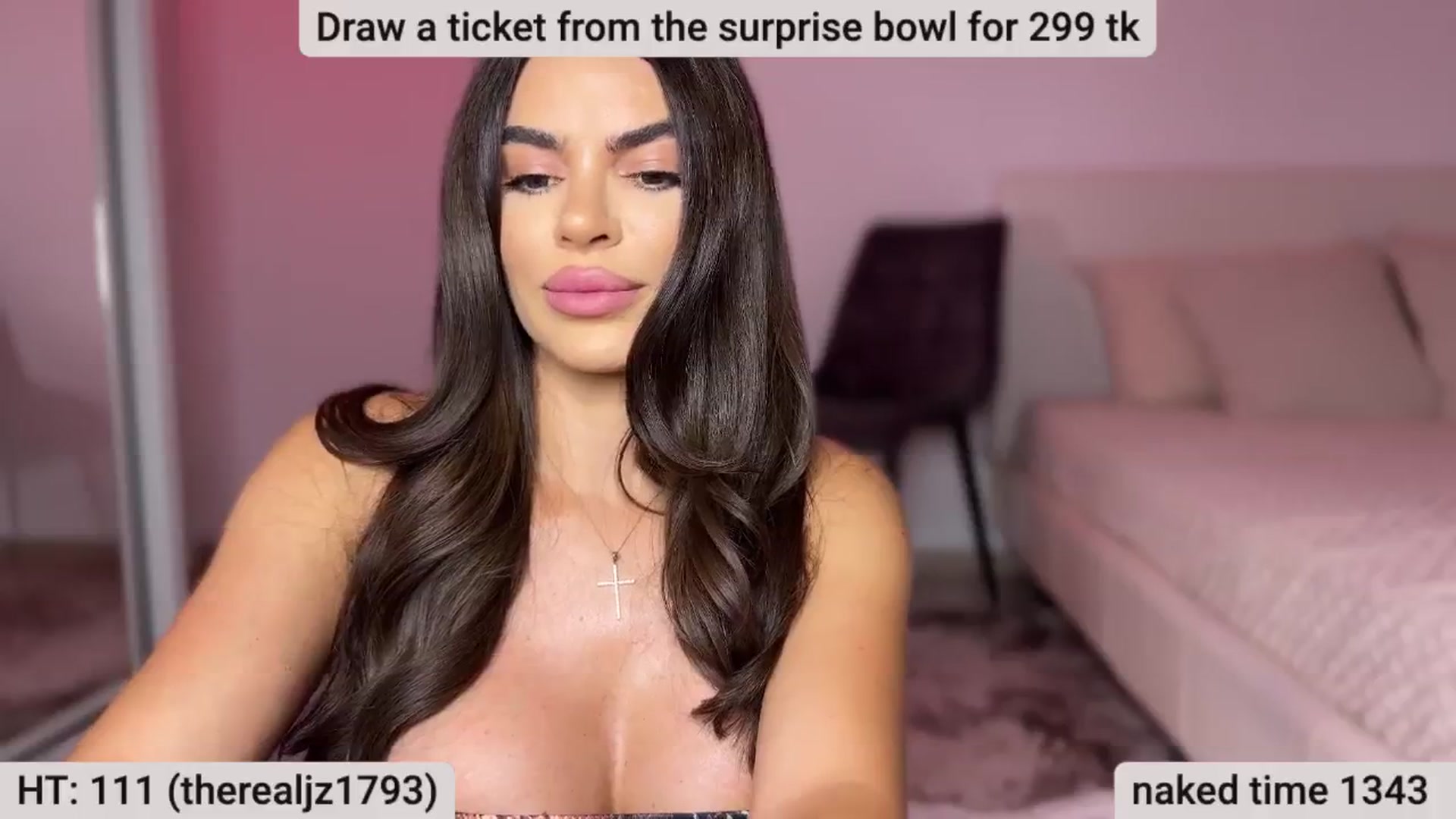Gallery image thumbnail from BustyMiaaa's myfreecams stream on, 07/03/2024, 22:23 image 6 of 20