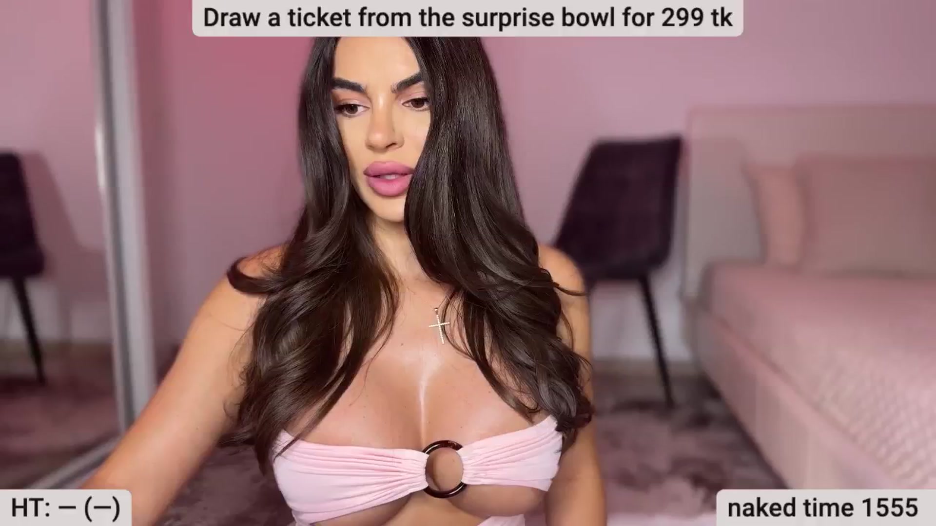 Gallery image thumbnail from BustyMiaaa's myfreecams stream on, 07/06/2024, 20:30 image 9 of 20
