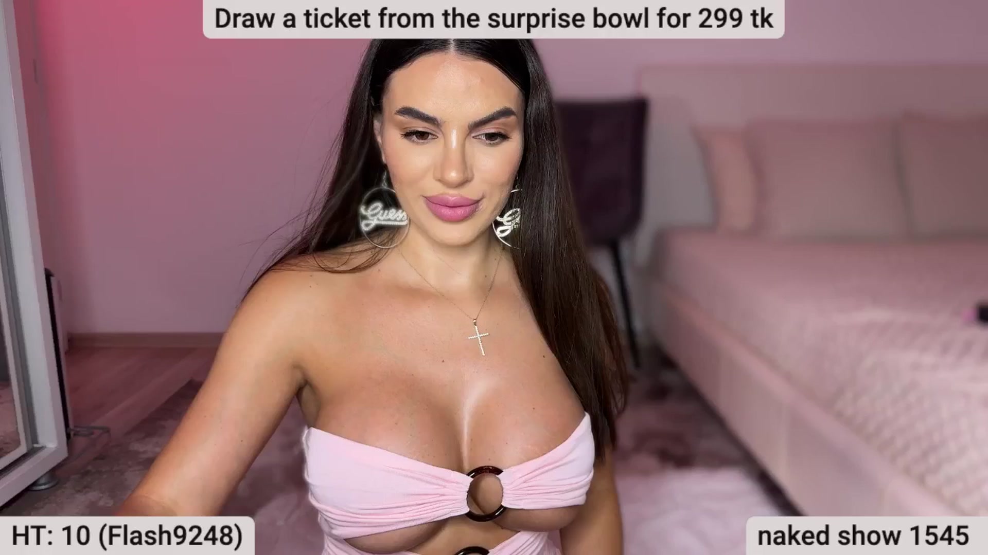 Gallery image thumbnail from BustyMiaaa's myfreecams stream on, 07/15/2024, 21:17 image 10 of 20