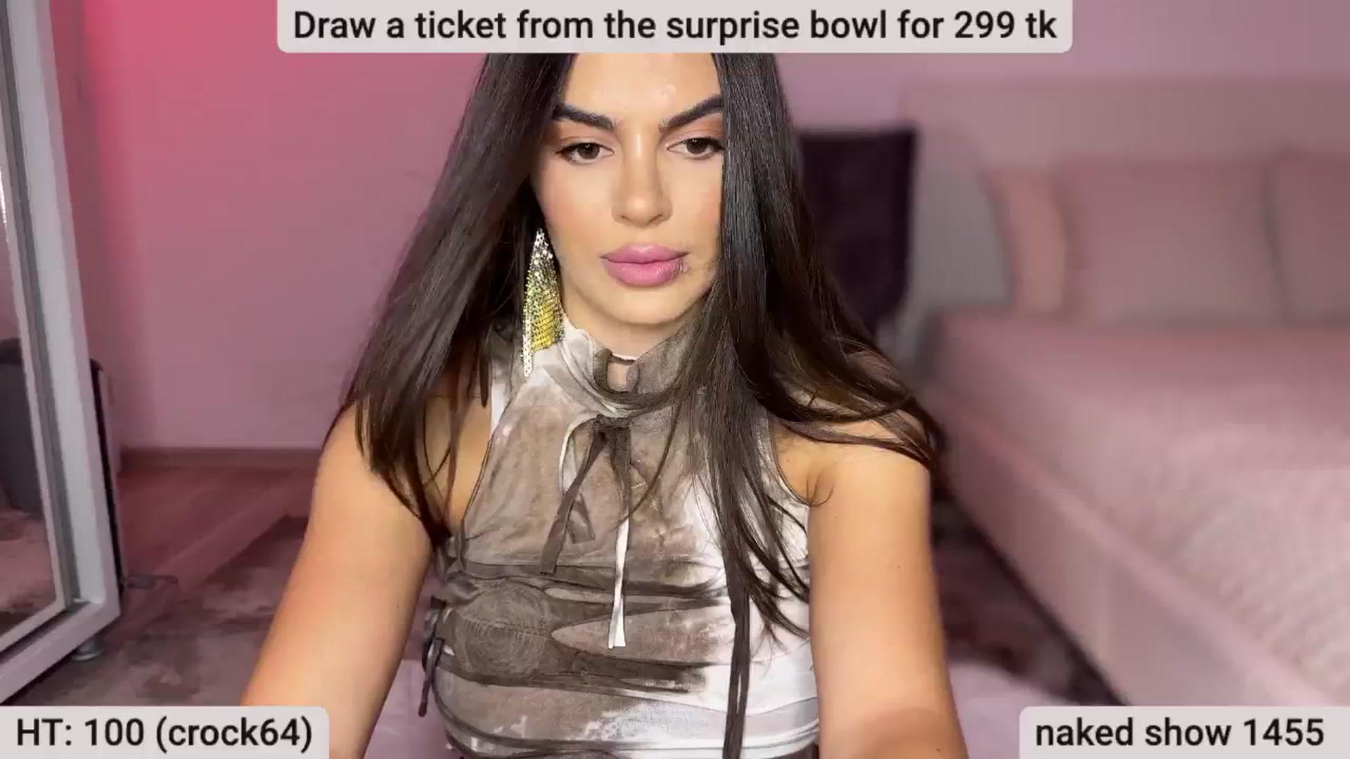 Gallery image thumbnail from BustyMiaaa's myfreecams stream on, 07/16/2024, 20:42 image 15 of 20