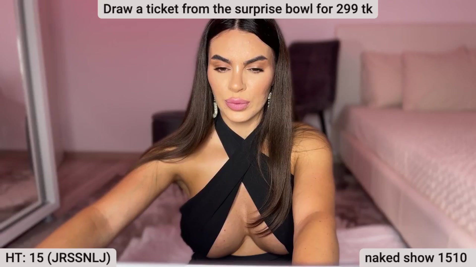 Gallery image thumbnail from BustyMiaaa's myfreecams stream on, 07/21/2024, 21:06 image 13 of 20