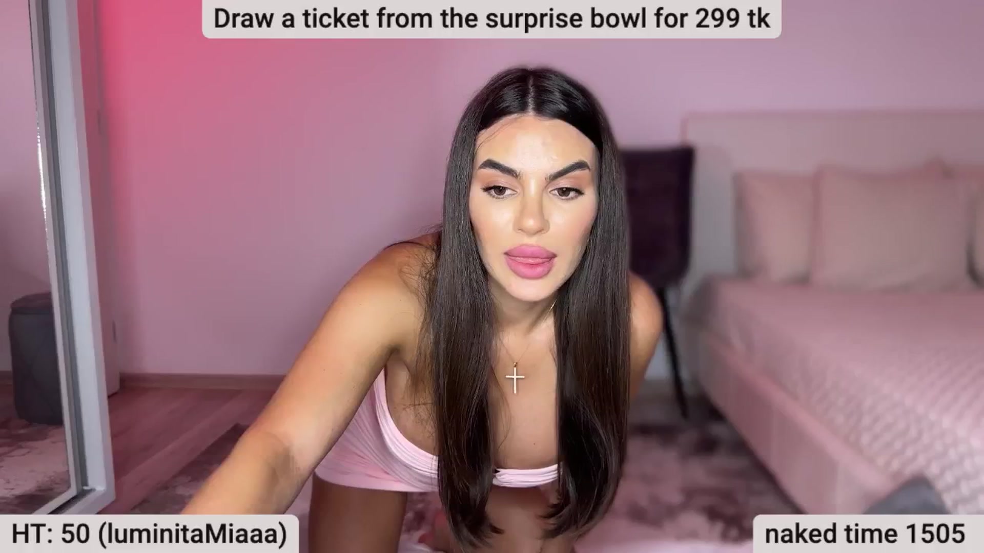Gallery image thumbnail from BustyMiaaa's myfreecams stream on, 07/28/2024, 21:20 image 2 of 20