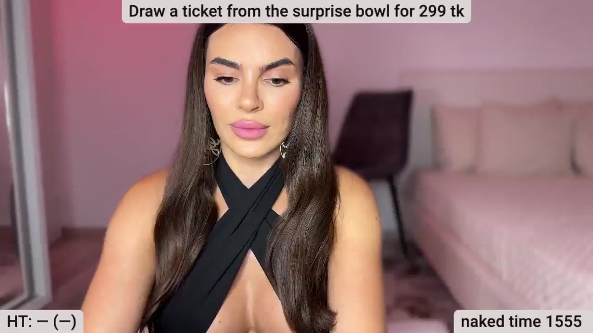 Gallery image thumbnail from BustyMiaaa's myfreecams stream on, 08/06/2024, 20:14 image 6 of 20