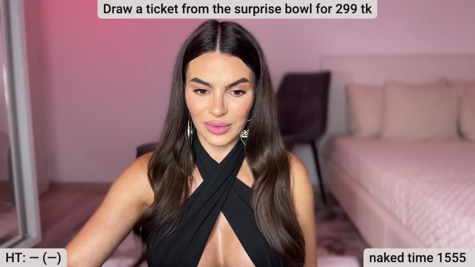 Gallery image thumbnail from BustyMiaaa's myfreecams stream on, 08/06/2024, 20:44 image 19 of 20