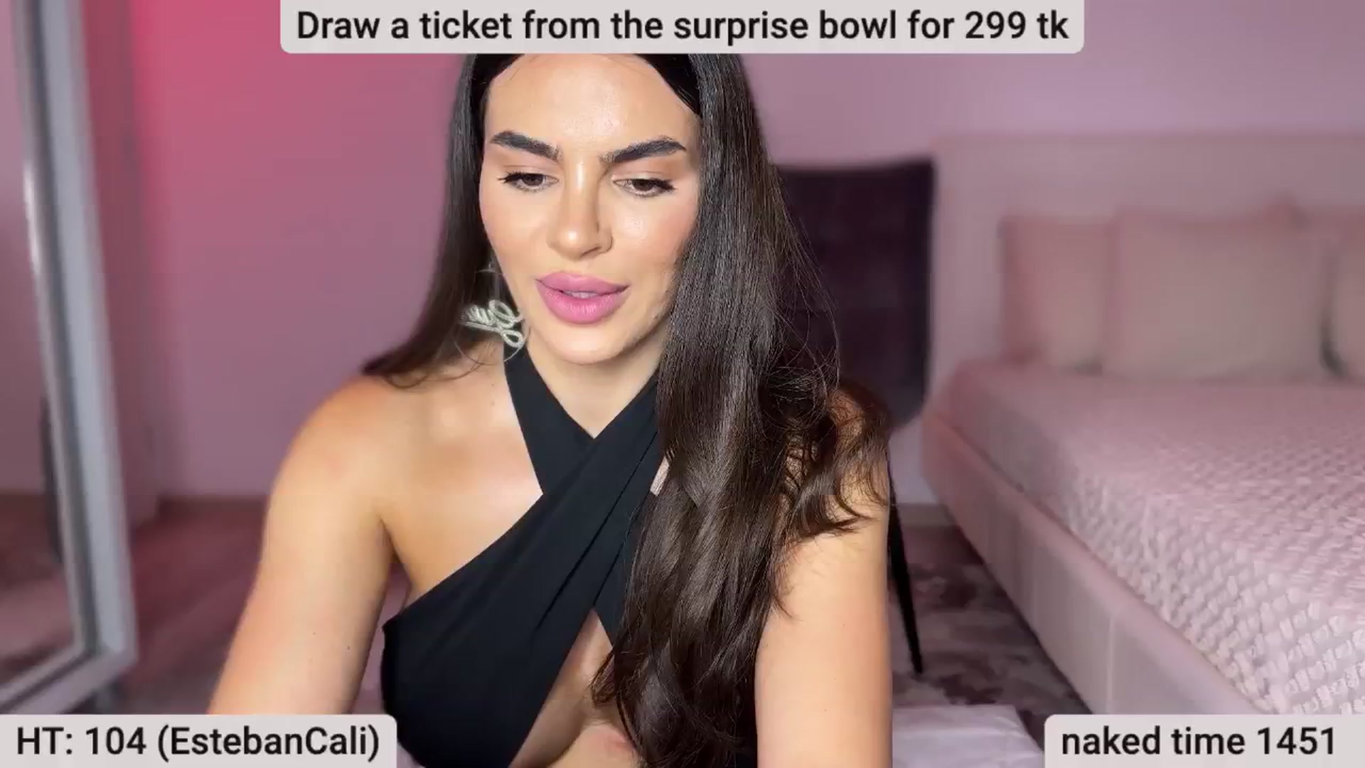 Gallery image thumbnail from BustyMiaaa's myfreecams stream on, 08/06/2024, 21:52 image 18 of 20