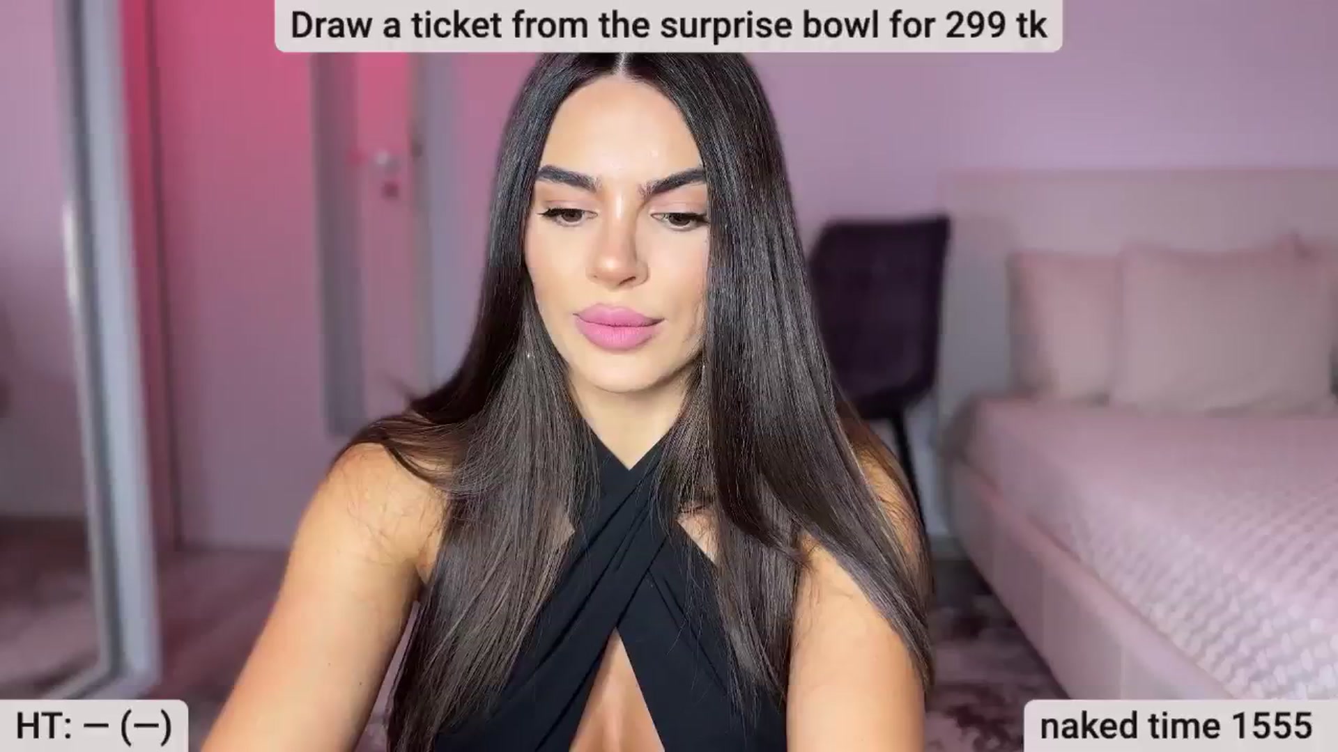 Gallery image thumbnail from BustyMiaaa's myfreecams stream on, 08/10/2024, 20:12 image 3 of 20