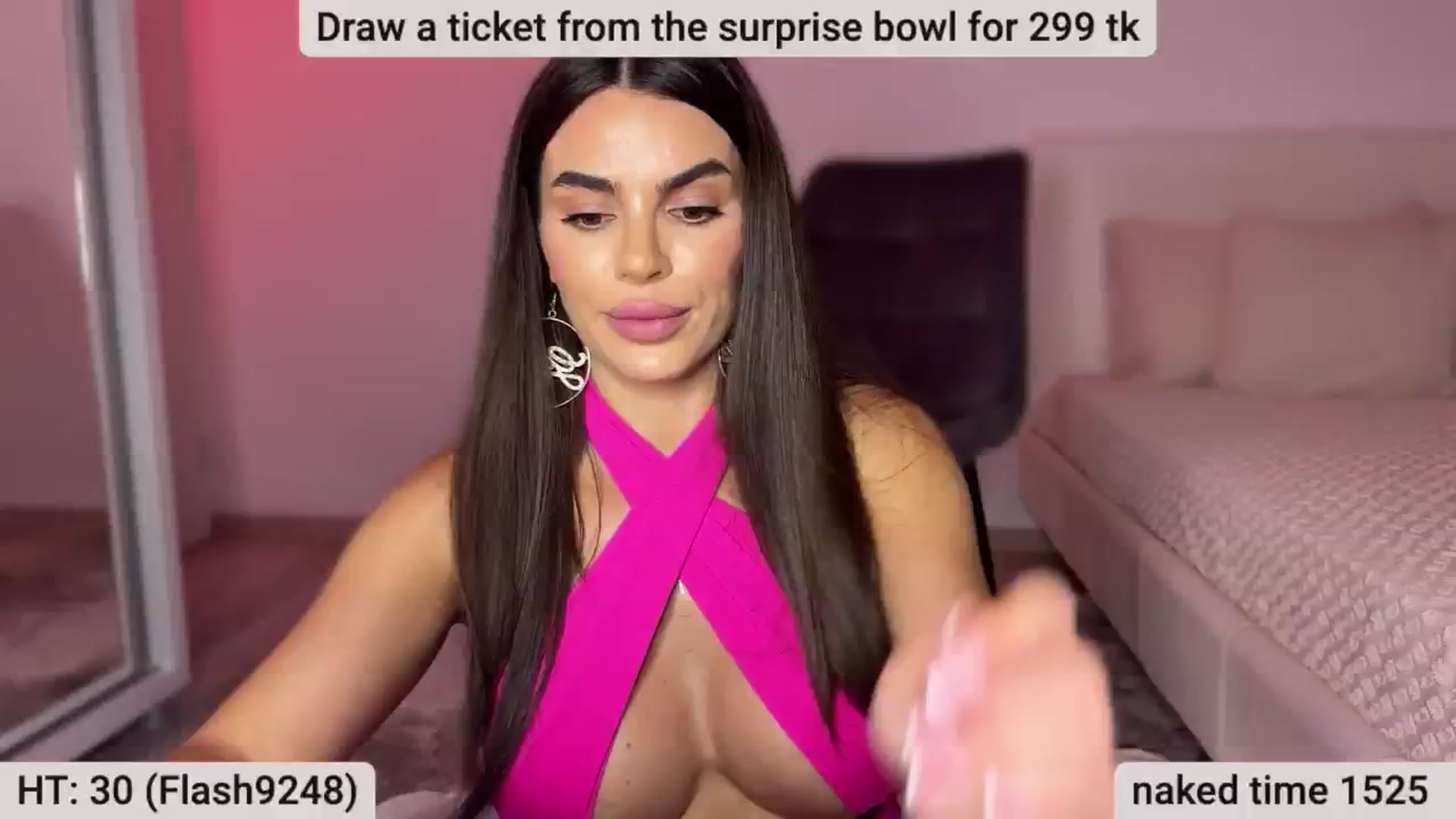 Gallery image thumbnail from BustyMiaaa's myfreecams stream on, 08/15/2024, 21:34 image 16 of 20